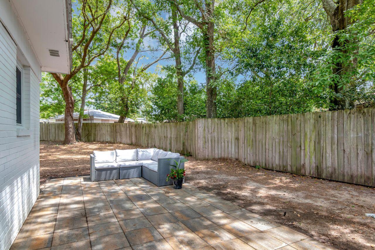ROSEWOOD HOMES - Residential