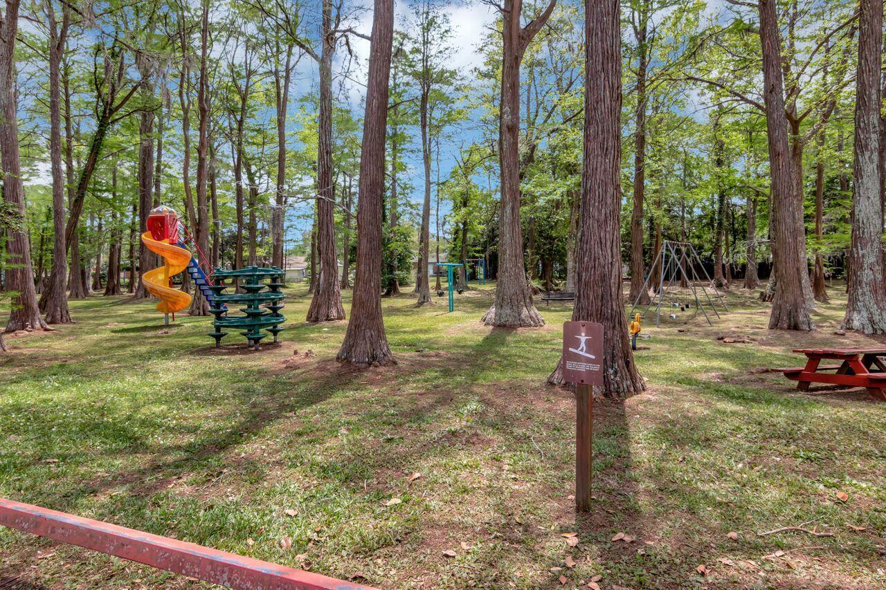 ROSEWOOD HOMES - Residential