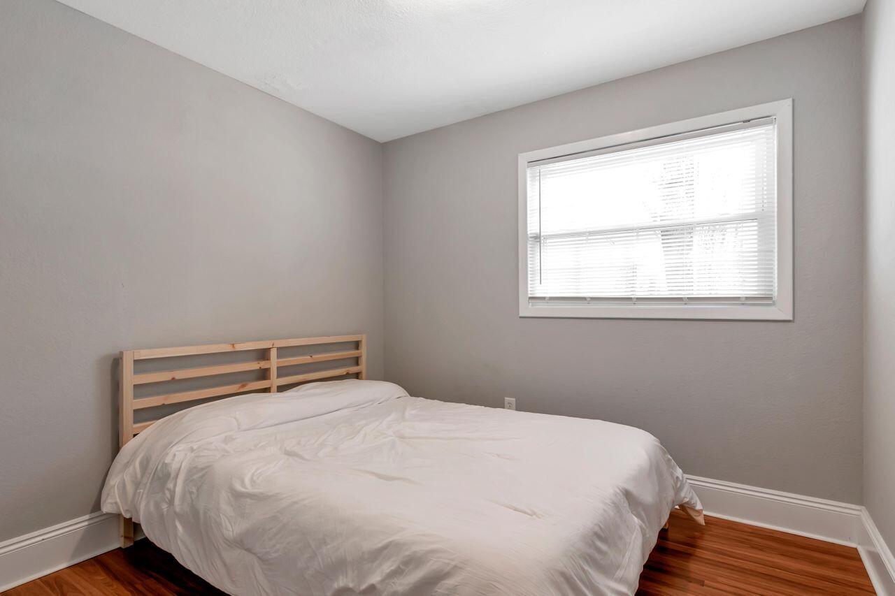 ROSEWOOD HOMES - Residential