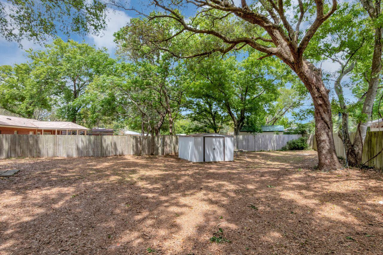 ROSEWOOD HOMES - Residential