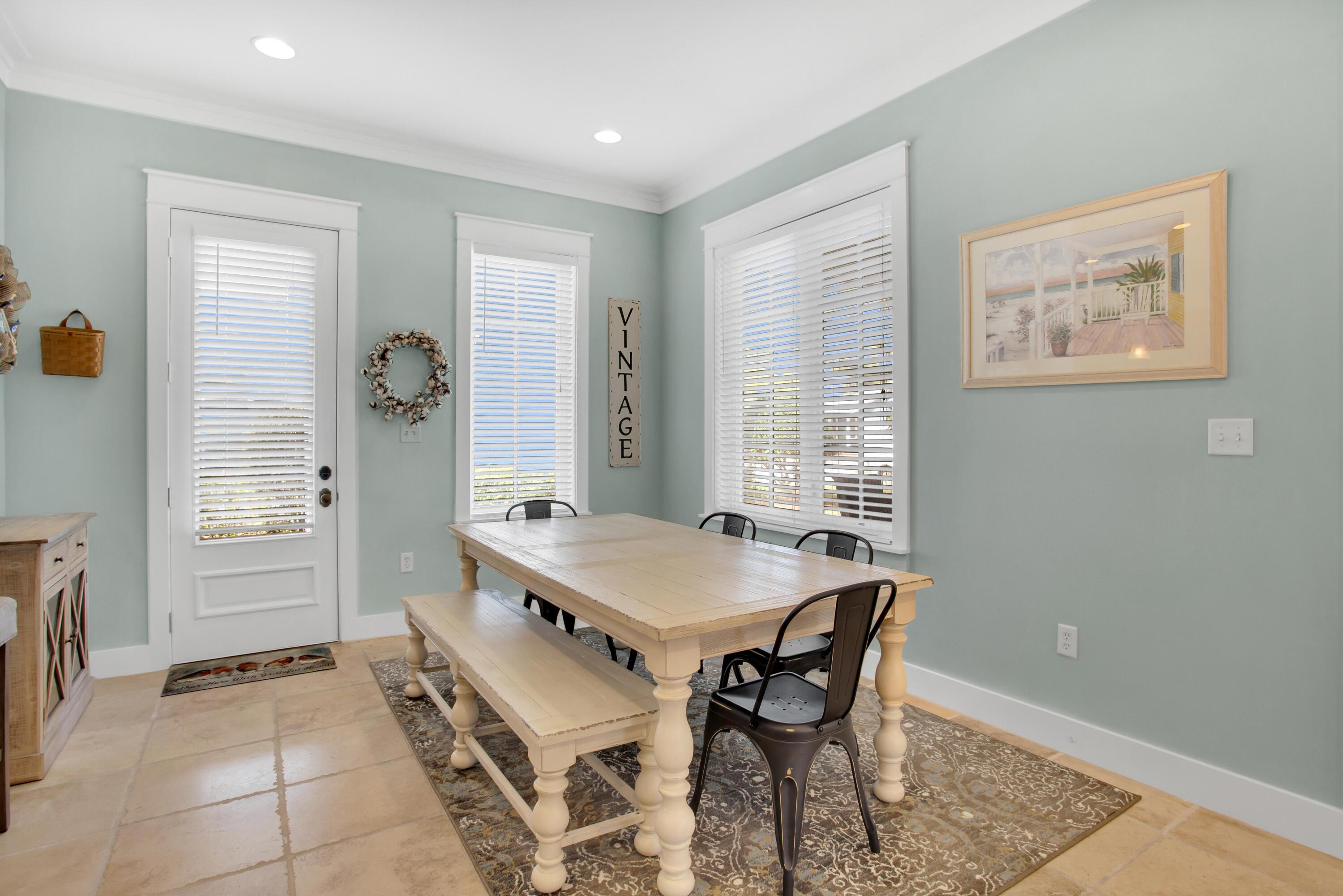CARSON OAKS - Residential