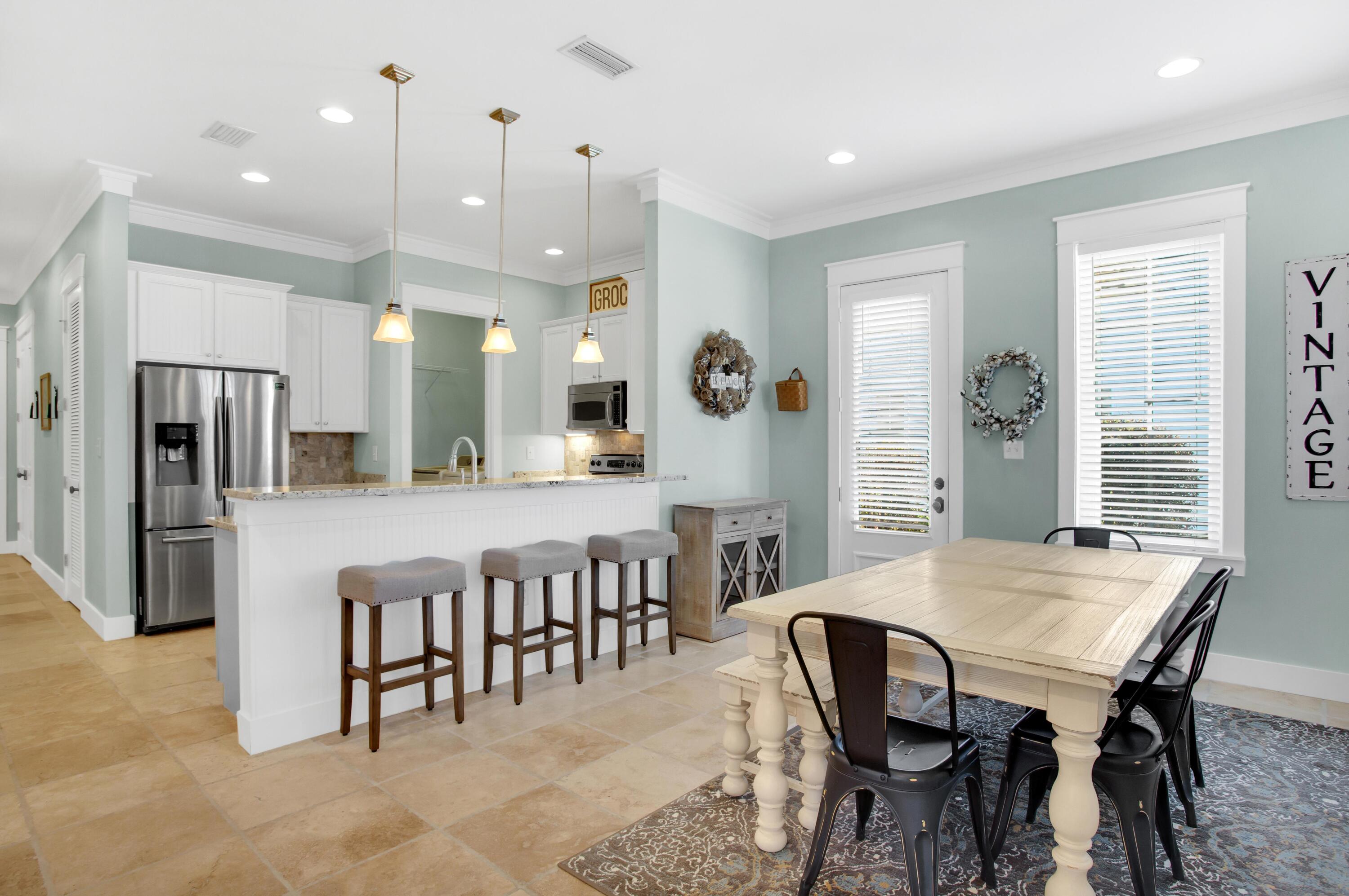 CARSON OAKS - Residential