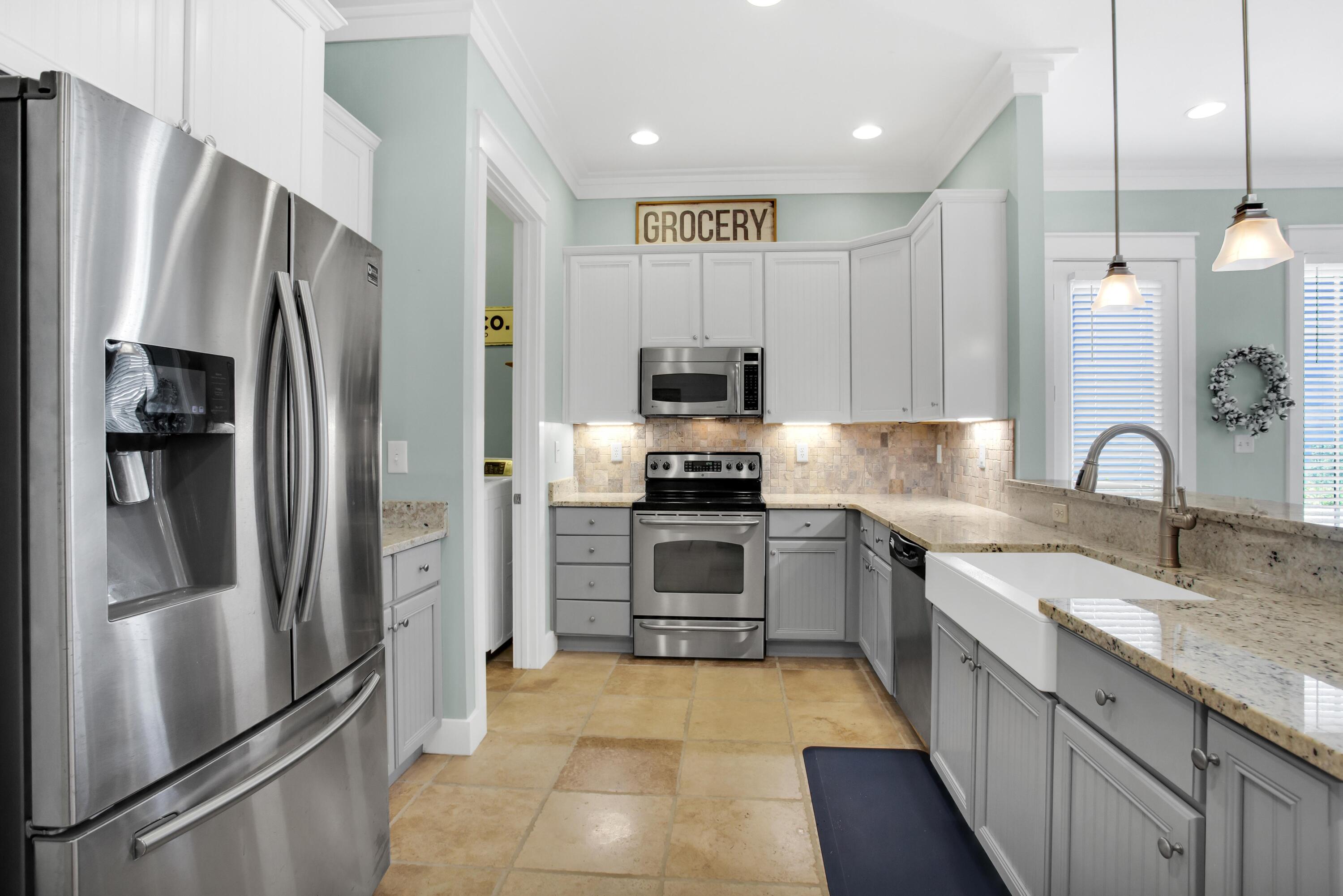 CARSON OAKS - Residential