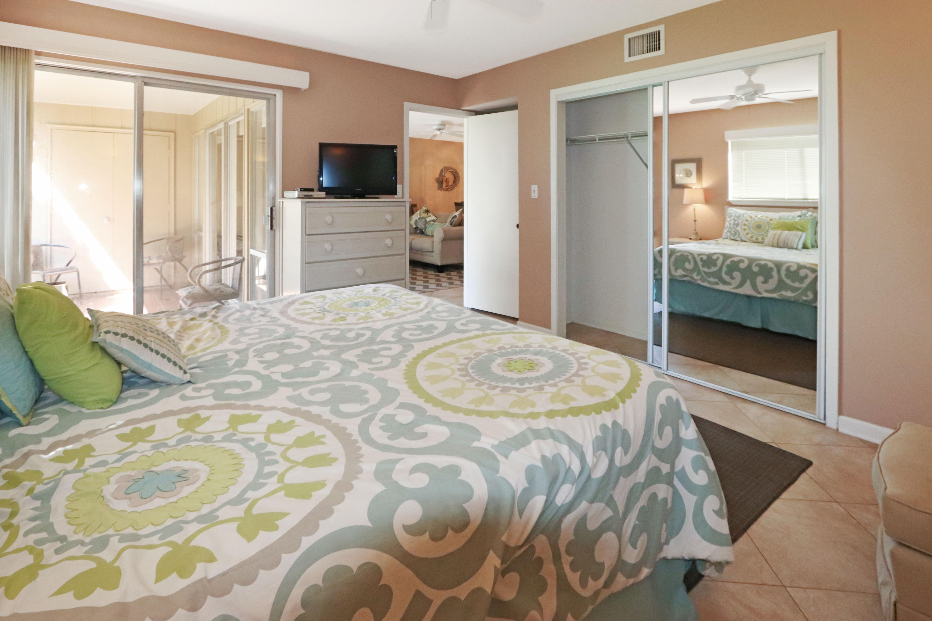 CHATEAU LA MER CONDO - Residential