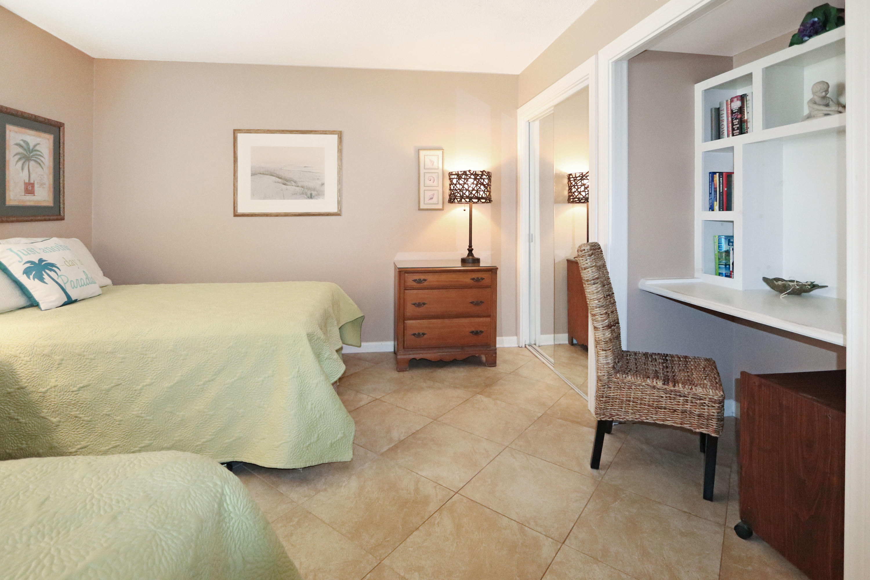 CHATEAU LA MER CONDO - Residential