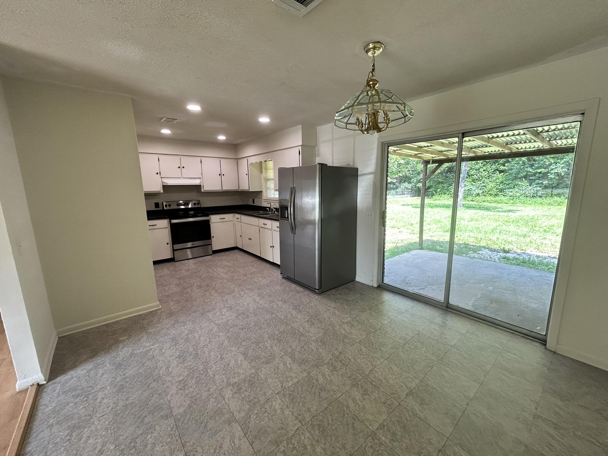 231100.00 - Residential Lease