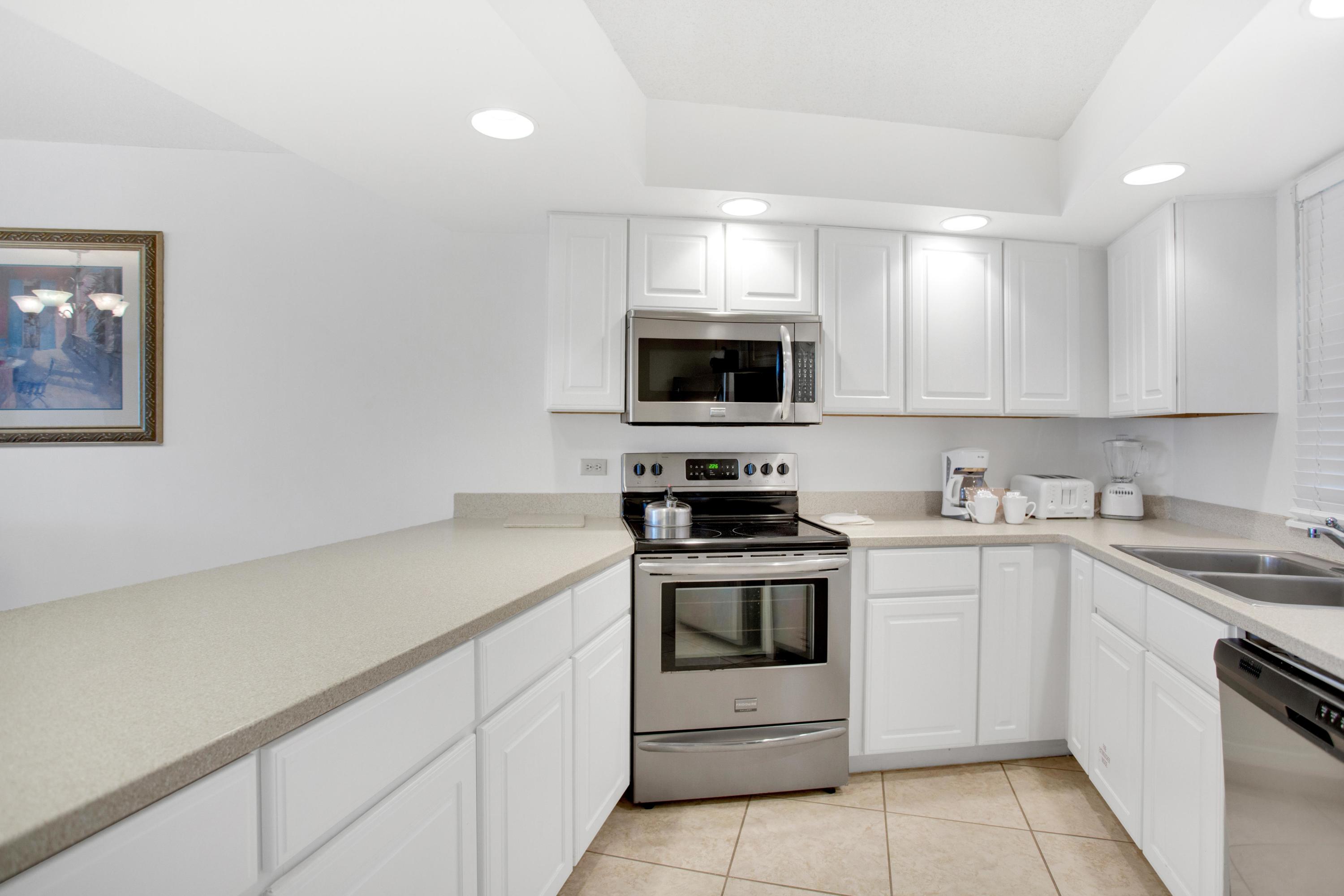 BEACHSIDE I CONDO - Residential