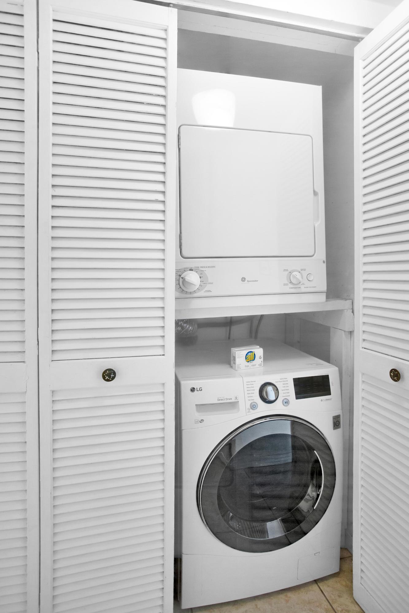 BEACHSIDE I CONDO - Residential