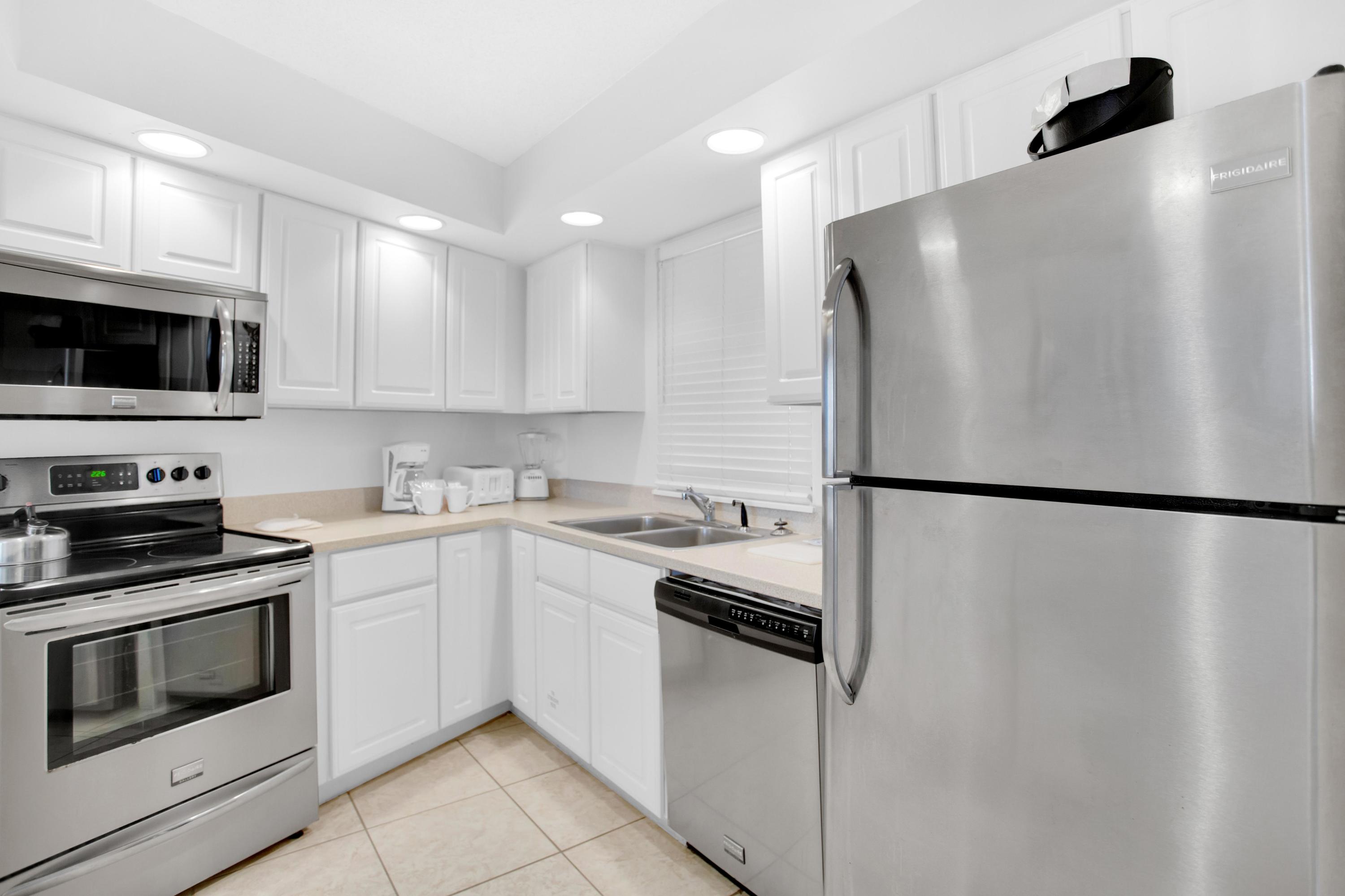 BEACHSIDE I CONDO - Residential