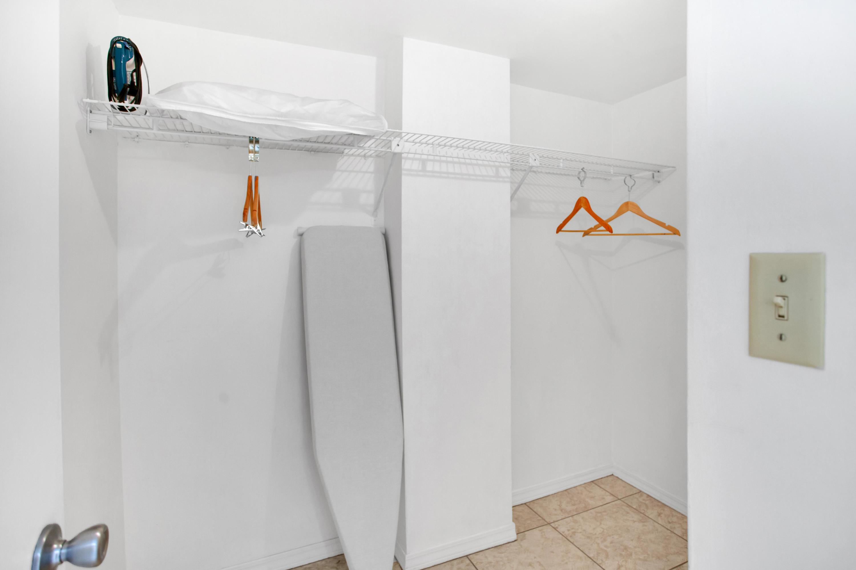 BEACHSIDE I CONDO - Residential