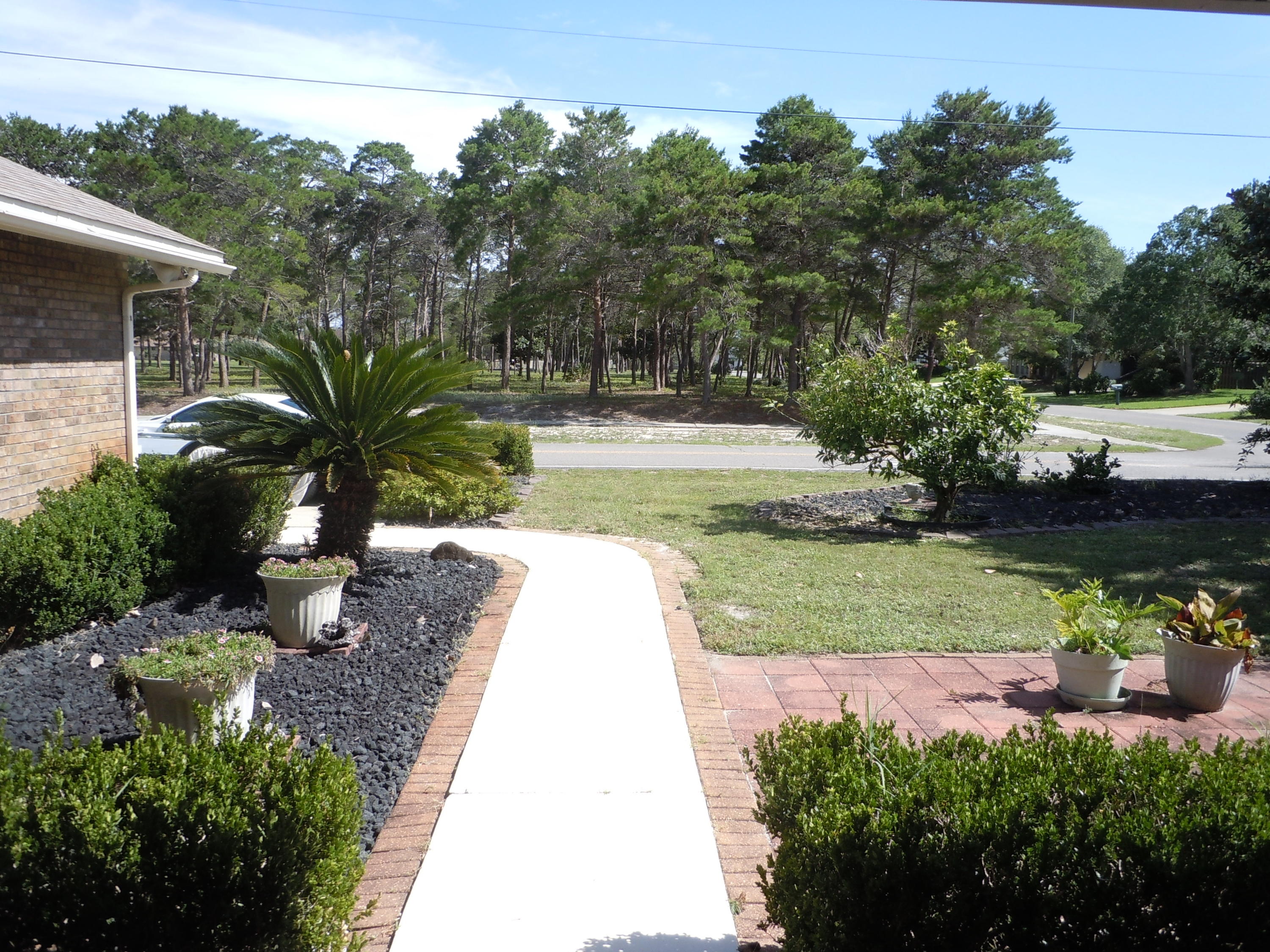 KELL-AIRE GARDENS - Residential