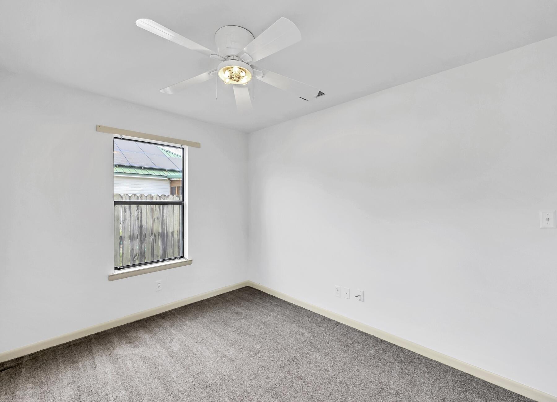 WYNNEHAVEN BEACH ESTATES - Residential Lease