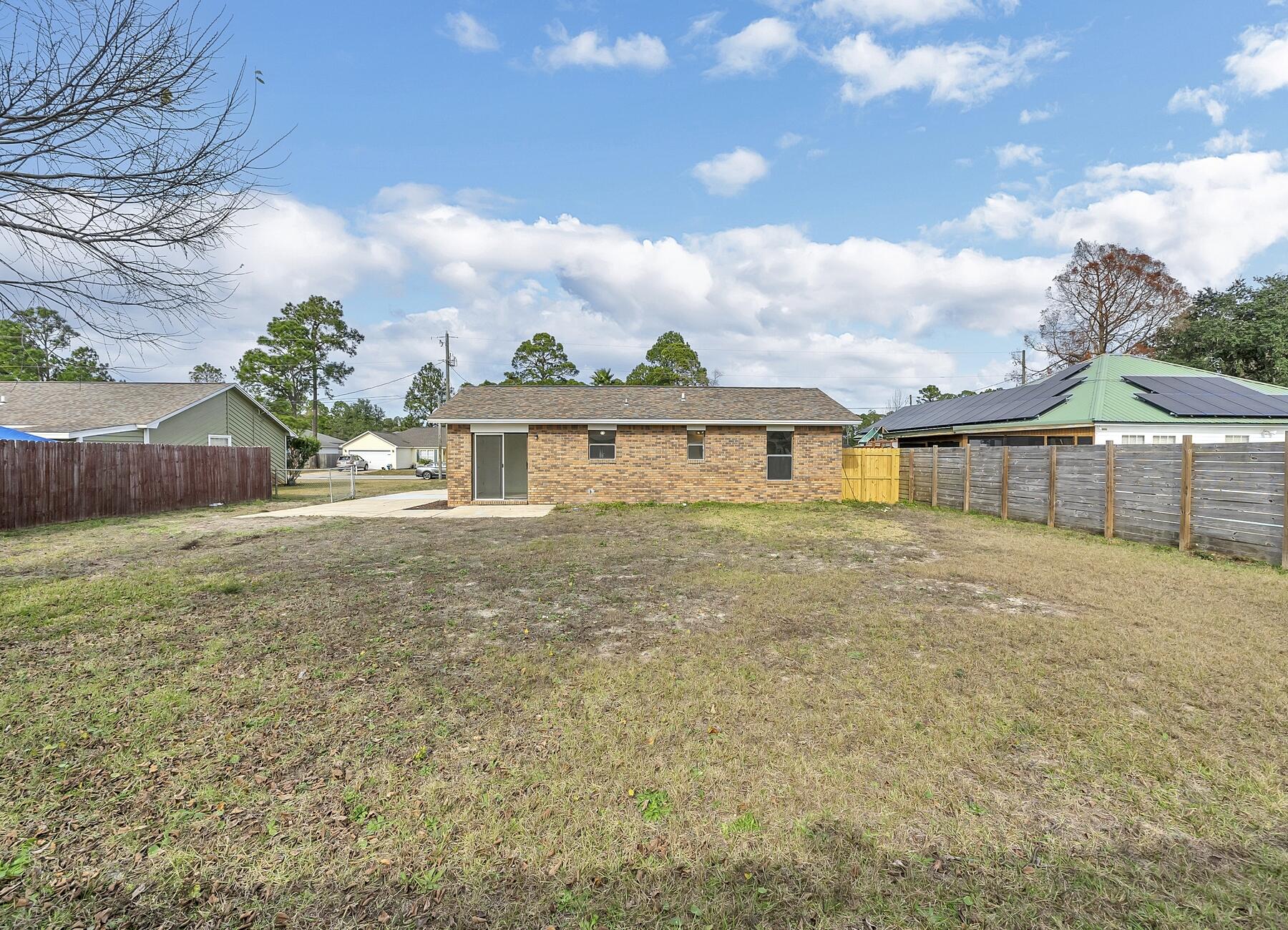 WYNNEHAVEN BEACH ESTATES - Residential Lease