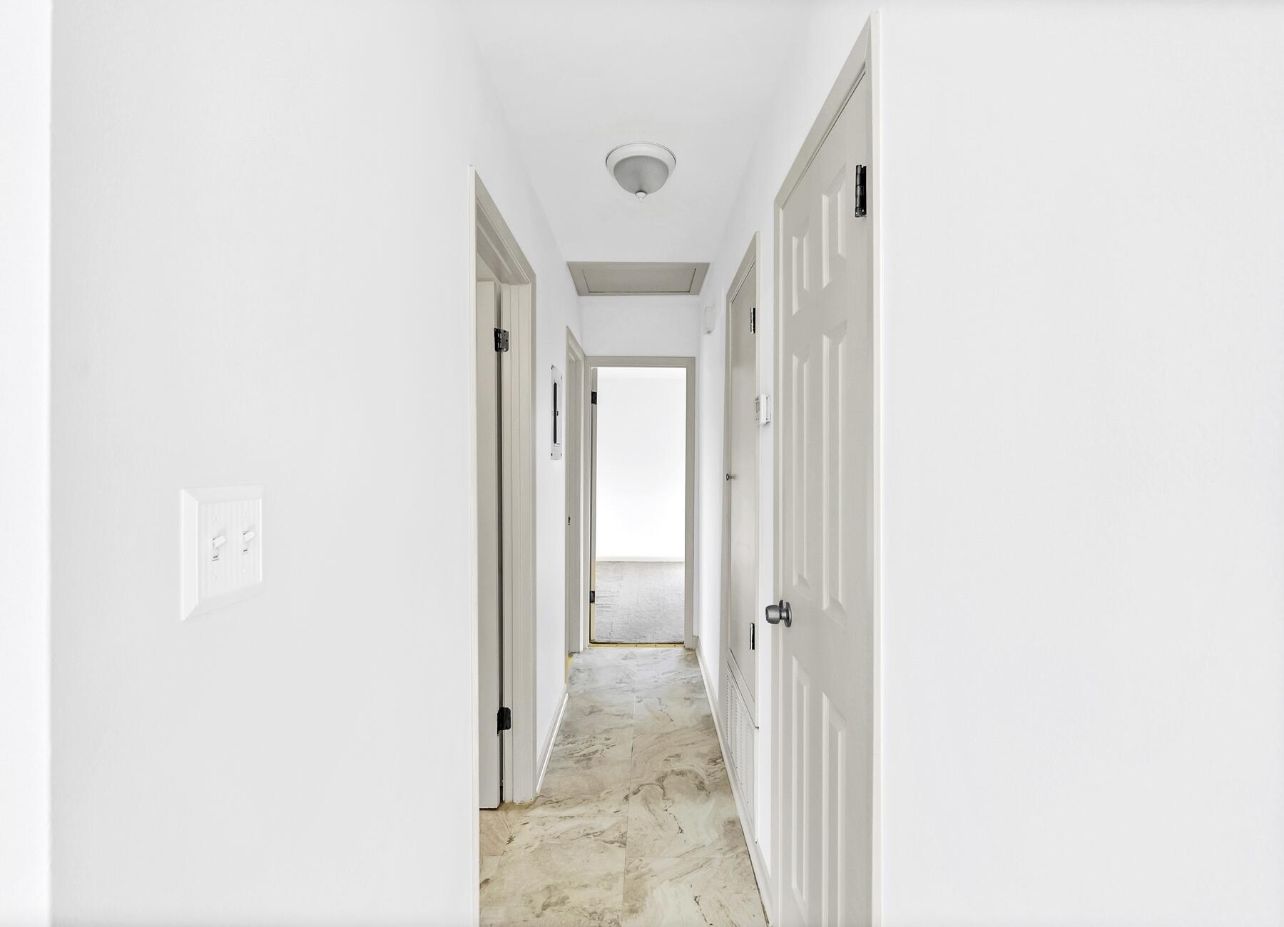 WYNNEHAVEN BEACH ESTATES - Residential Lease