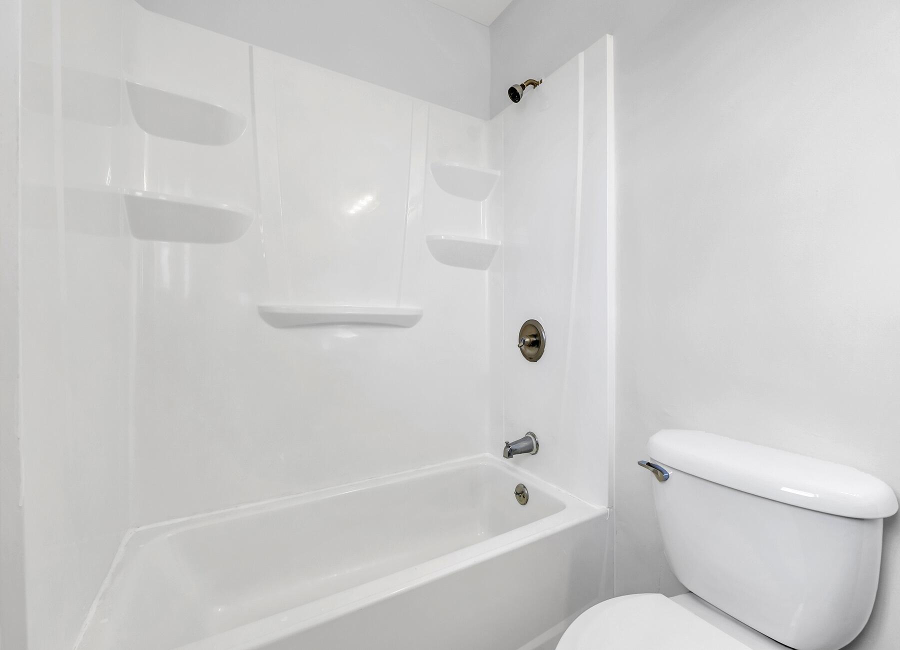 WYNNEHAVEN BEACH ESTATES - Residential Lease