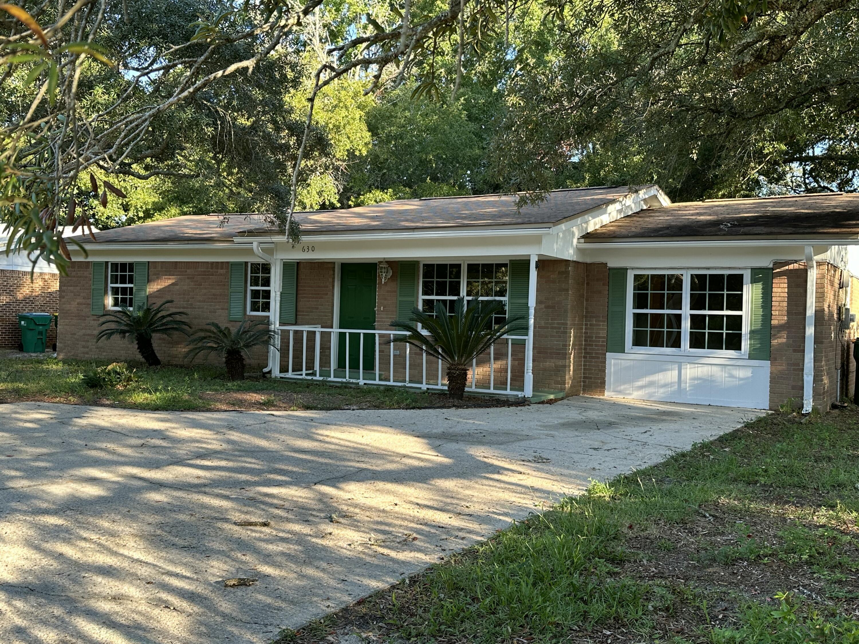 ALL BRICK HOME IN A PRIME LOCATION TO HURLBURT FIELD. THIS HOME HAS BEAUTIFUL TILED FLOORS THROUGHOUT THE ENTIRE HOUSE!! ~~ THIS HOME HAS TWO FAMILY ROOMS,OPEN  KITCHEN TO DINING COMBINED. LAUNDRY OFF THE KITCHEN THAT ALSO FUNCTIONS AS PANTRY.  3 BEDROOMS - 2 BATH - LARGE CHAIN LINK FENCED BACK YARD! ~~~ CALL TODAY FOR YOUR VIEWING!RE-ROOF in 2015~~~ RE-WIRED IN 2003 !! ~~~ Replaced HVAC in 2017~~~~  Fresh Paint.Refrigerator, Smooth Top Cook-top / Oven, and New Dishwasher in September 2024~~~~