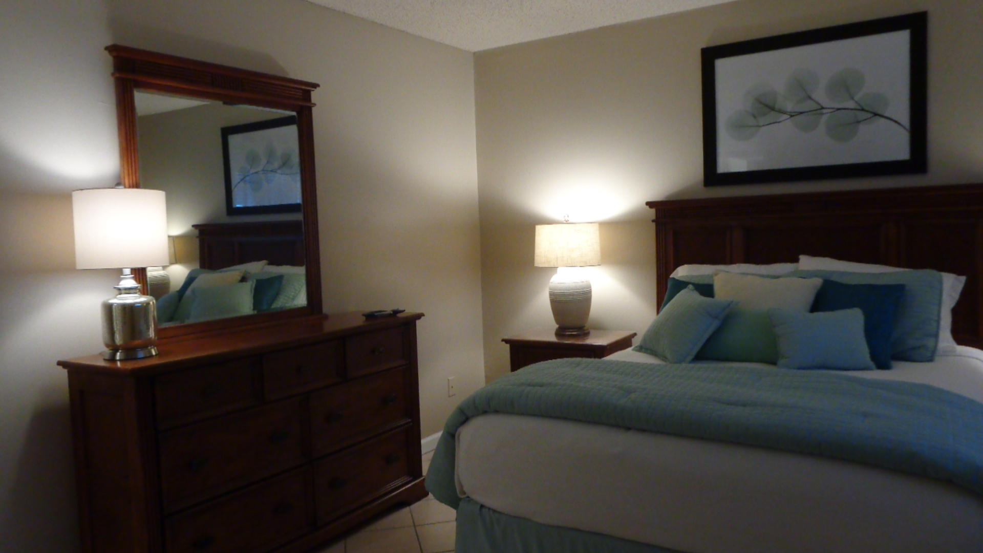 SEASCAPE CONDO GARDEN VILLA - Residential