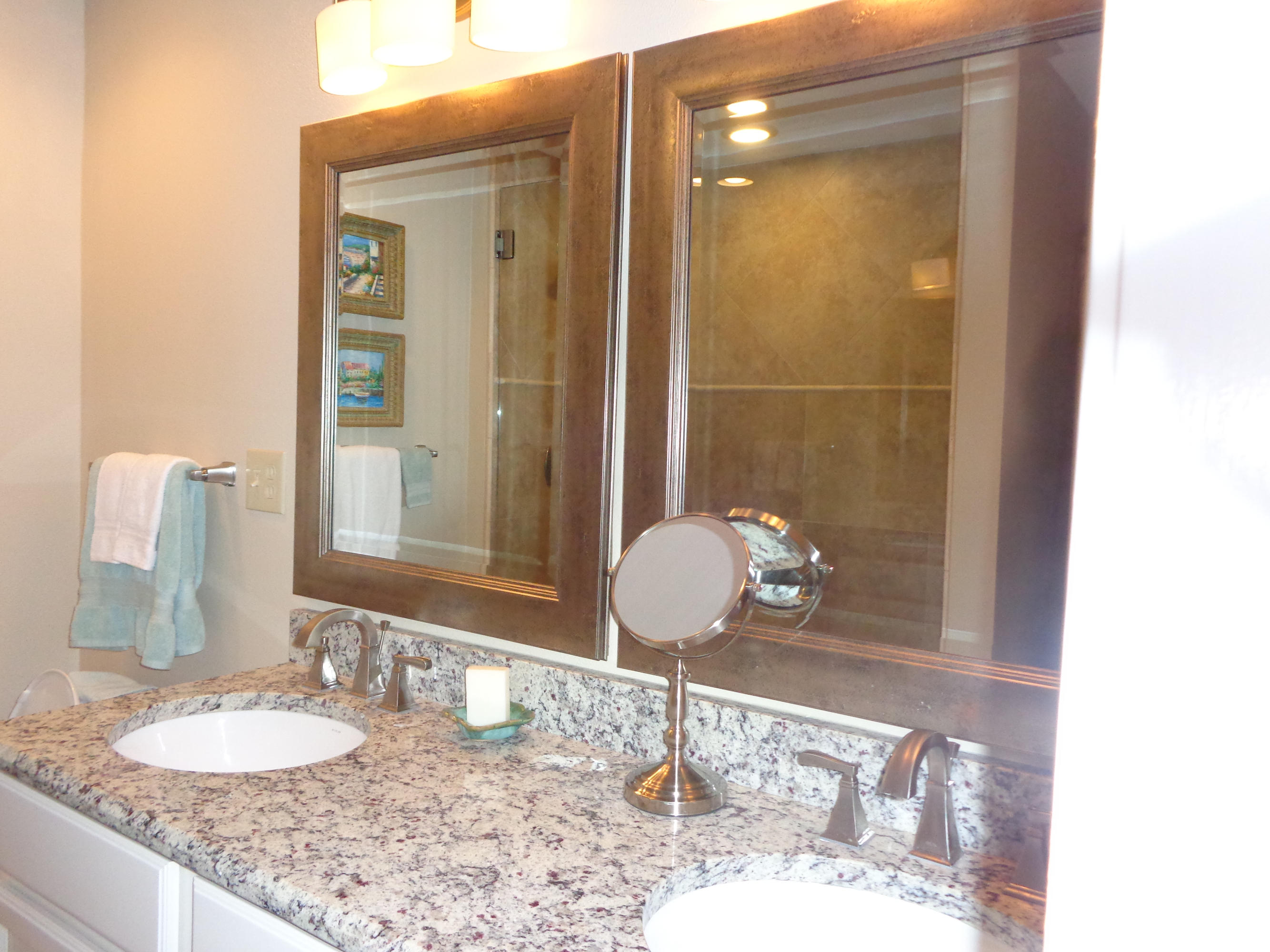 SEASCAPE CONDO GARDEN VILLA - Residential