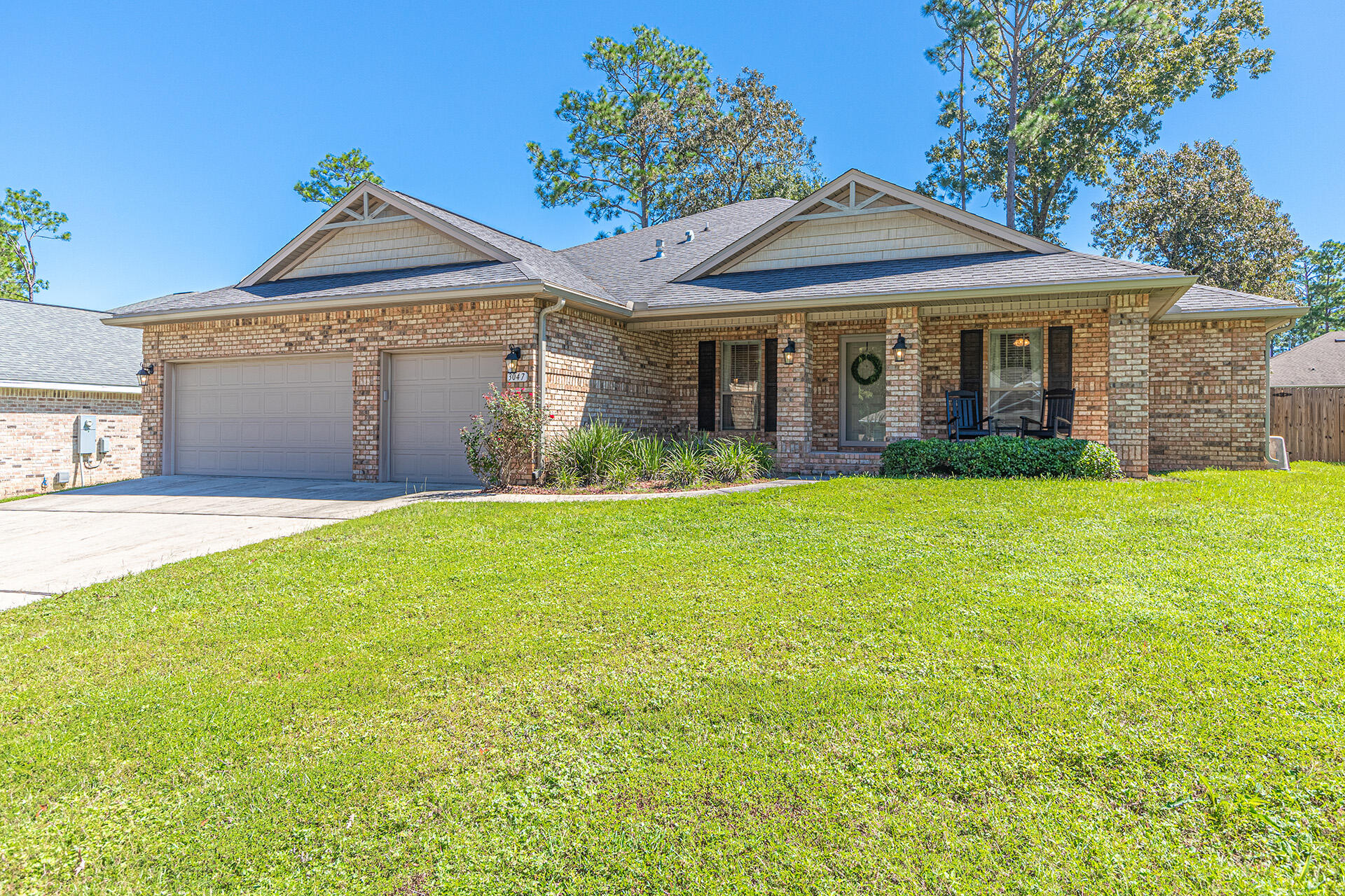 BROOKE ESTATES PH III - Residential Lease