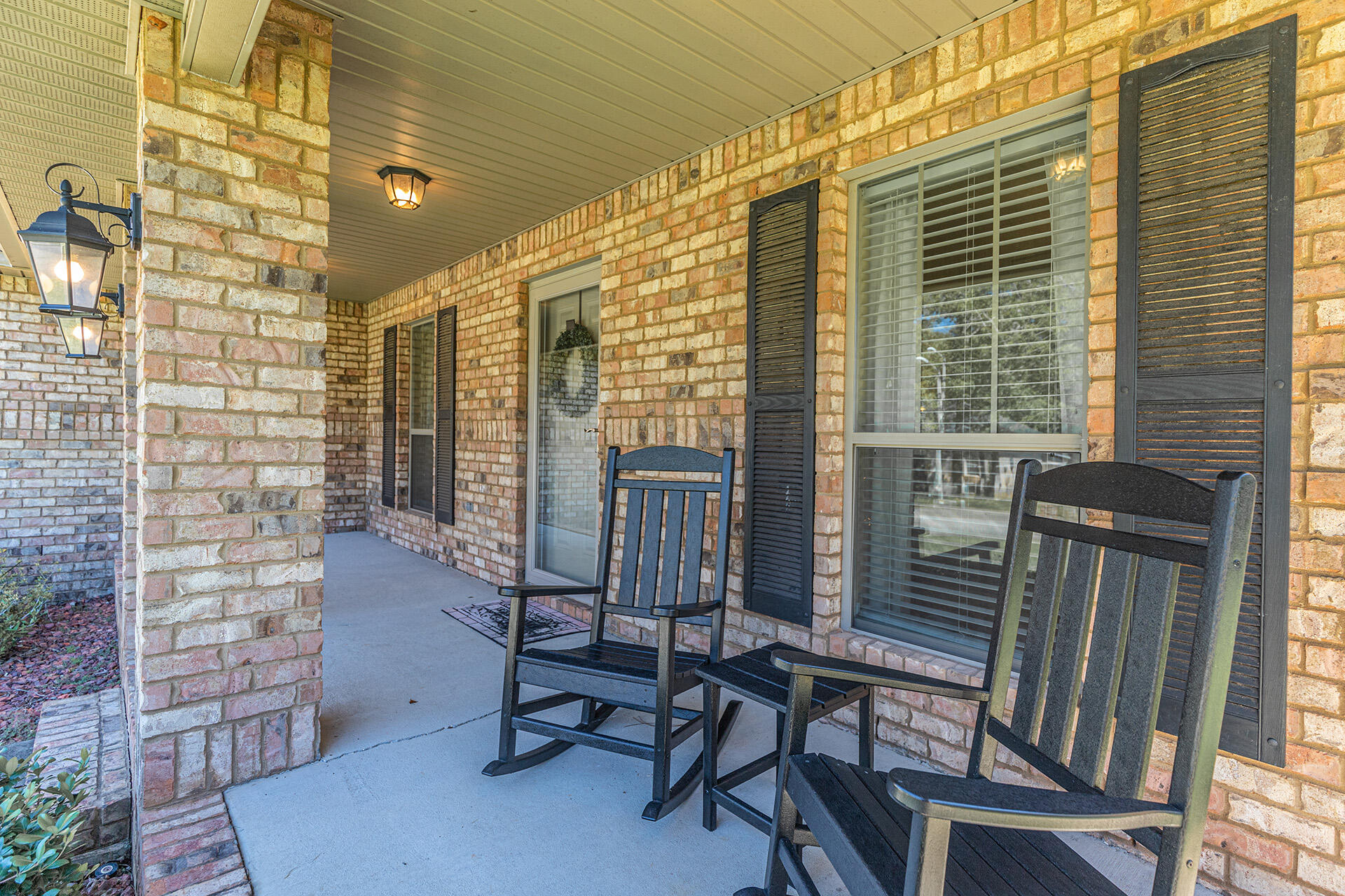 BROOKE ESTATES PH III - Residential Lease