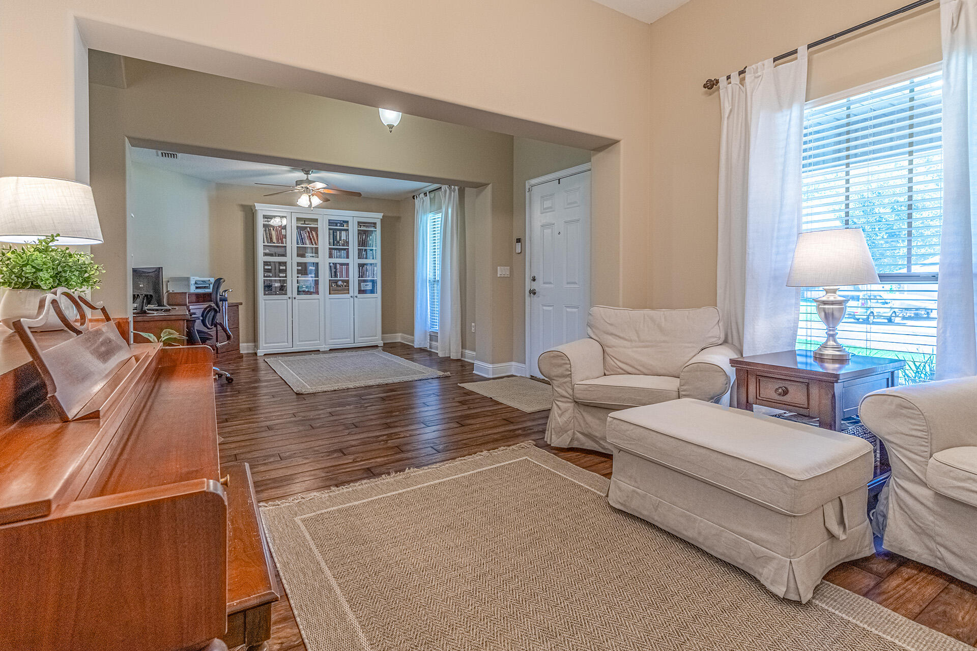 BROOKE ESTATES PH III - Residential Lease