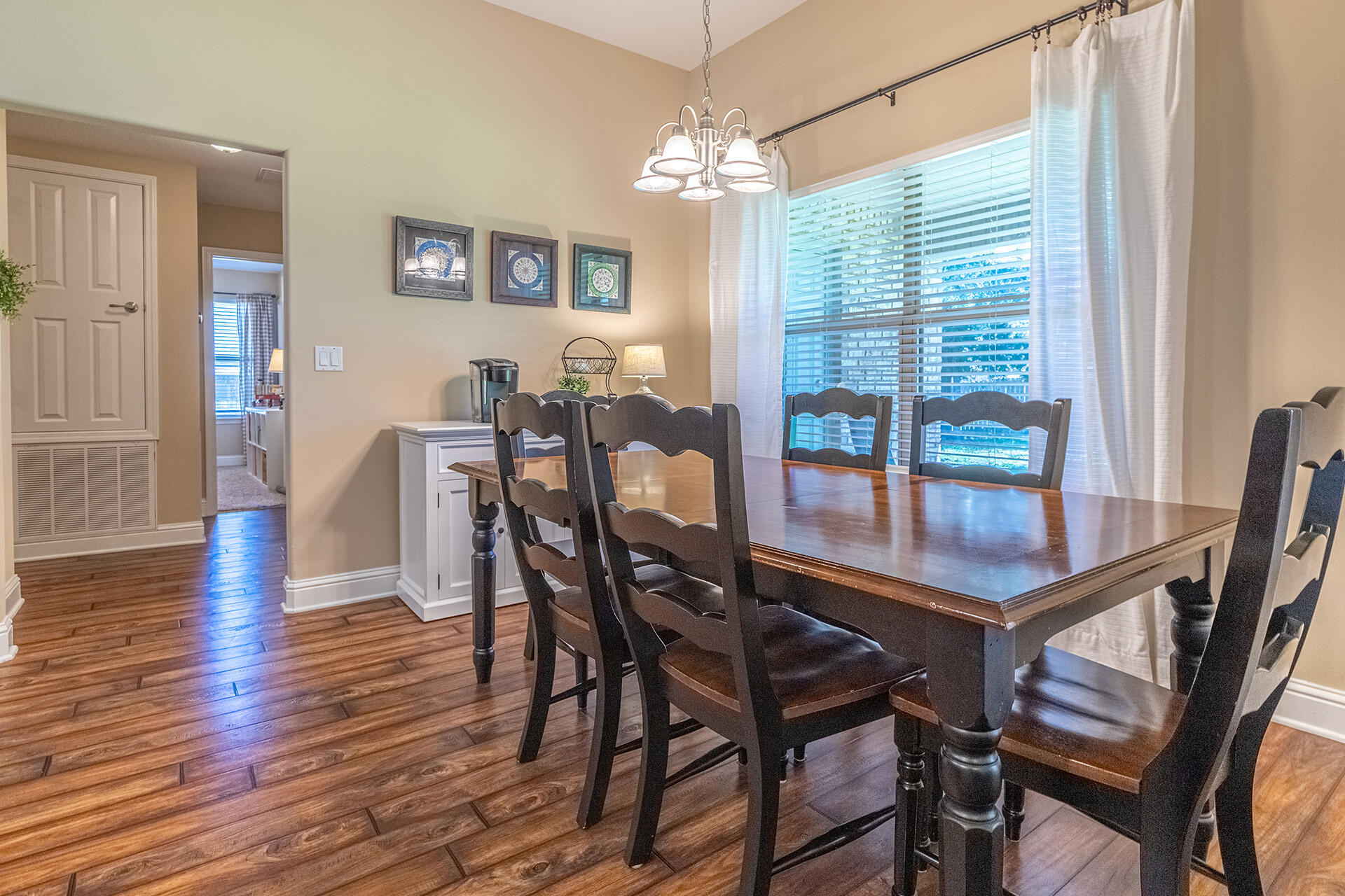 BROOKE ESTATES PH III - Residential Lease