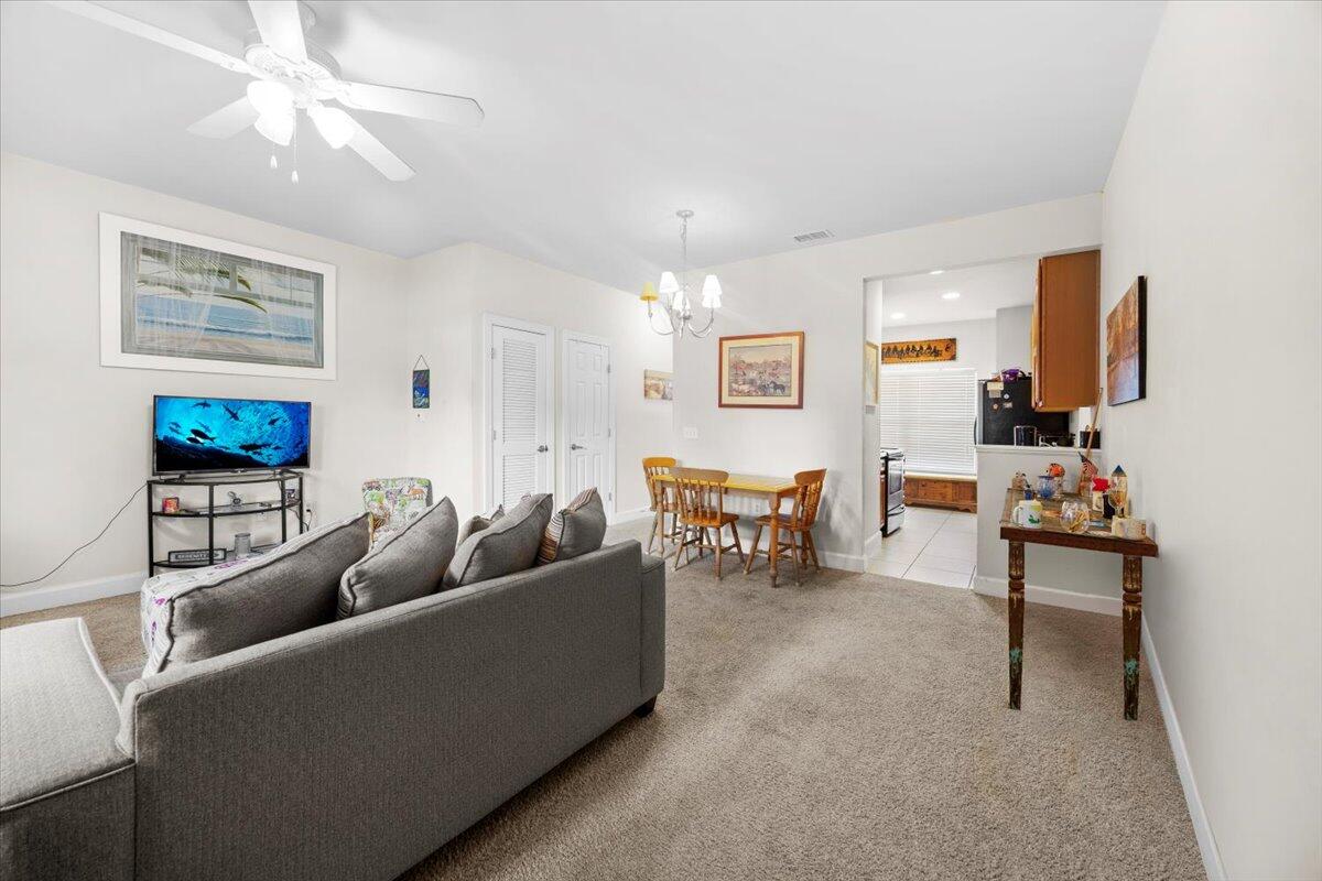 THE PALMS OF FREEPORT - Residential