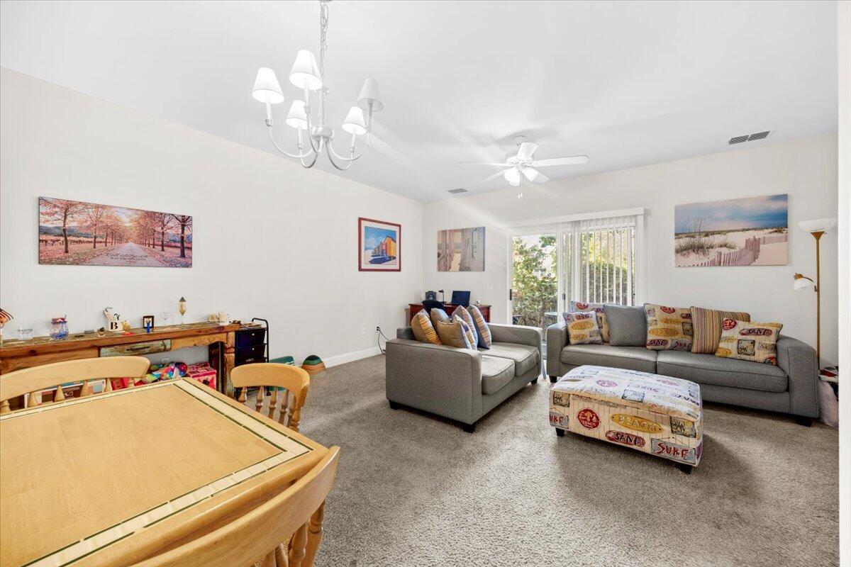 THE PALMS OF FREEPORT - Residential