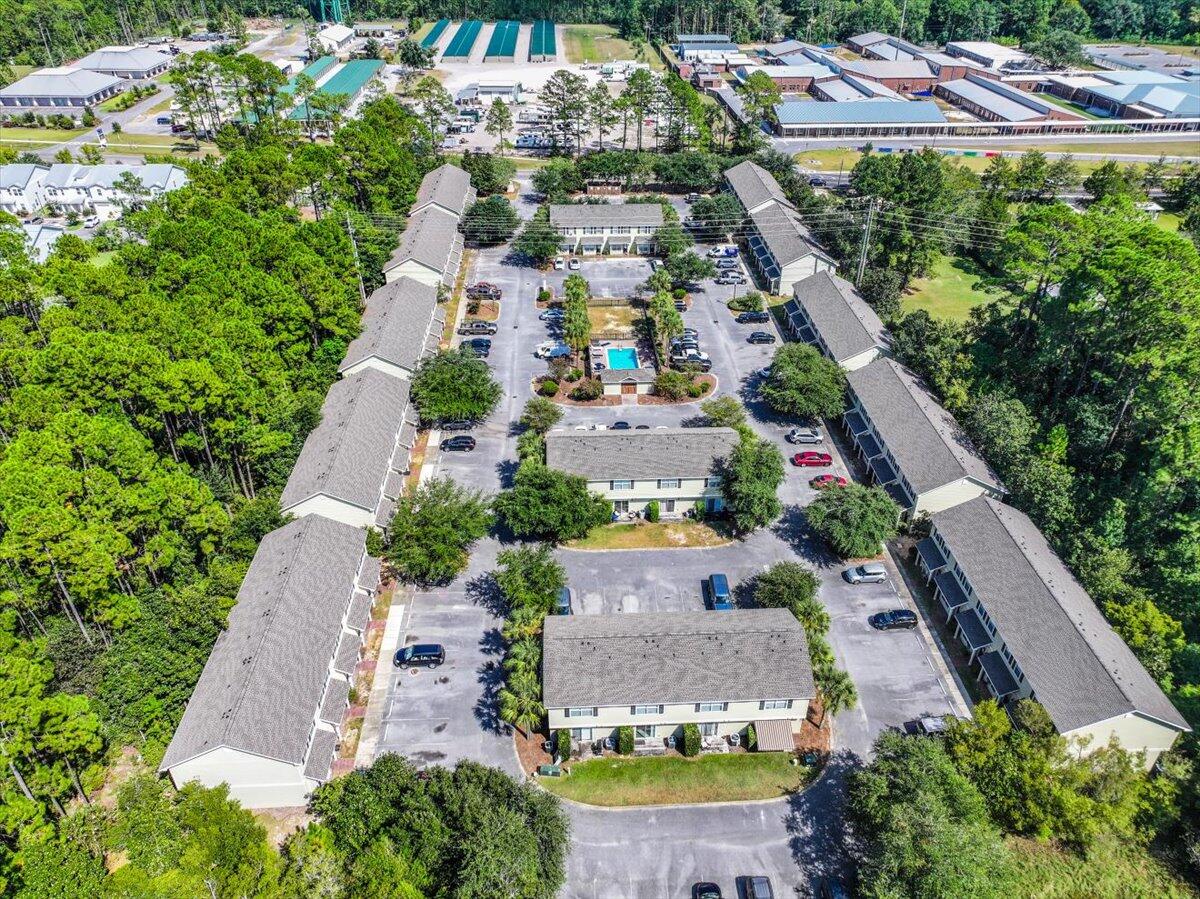 THE PALMS OF FREEPORT - Residential