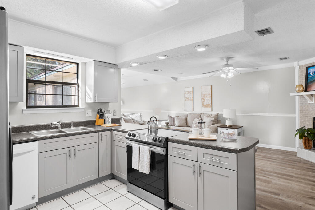 SOUTHWAY ESTATES - Residential
