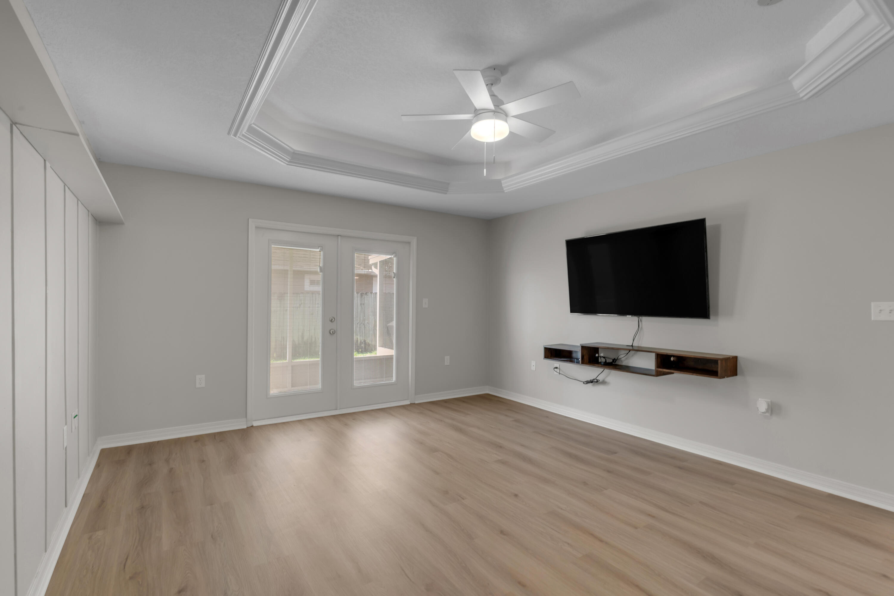 SUMMER PLACE - Residential Lease