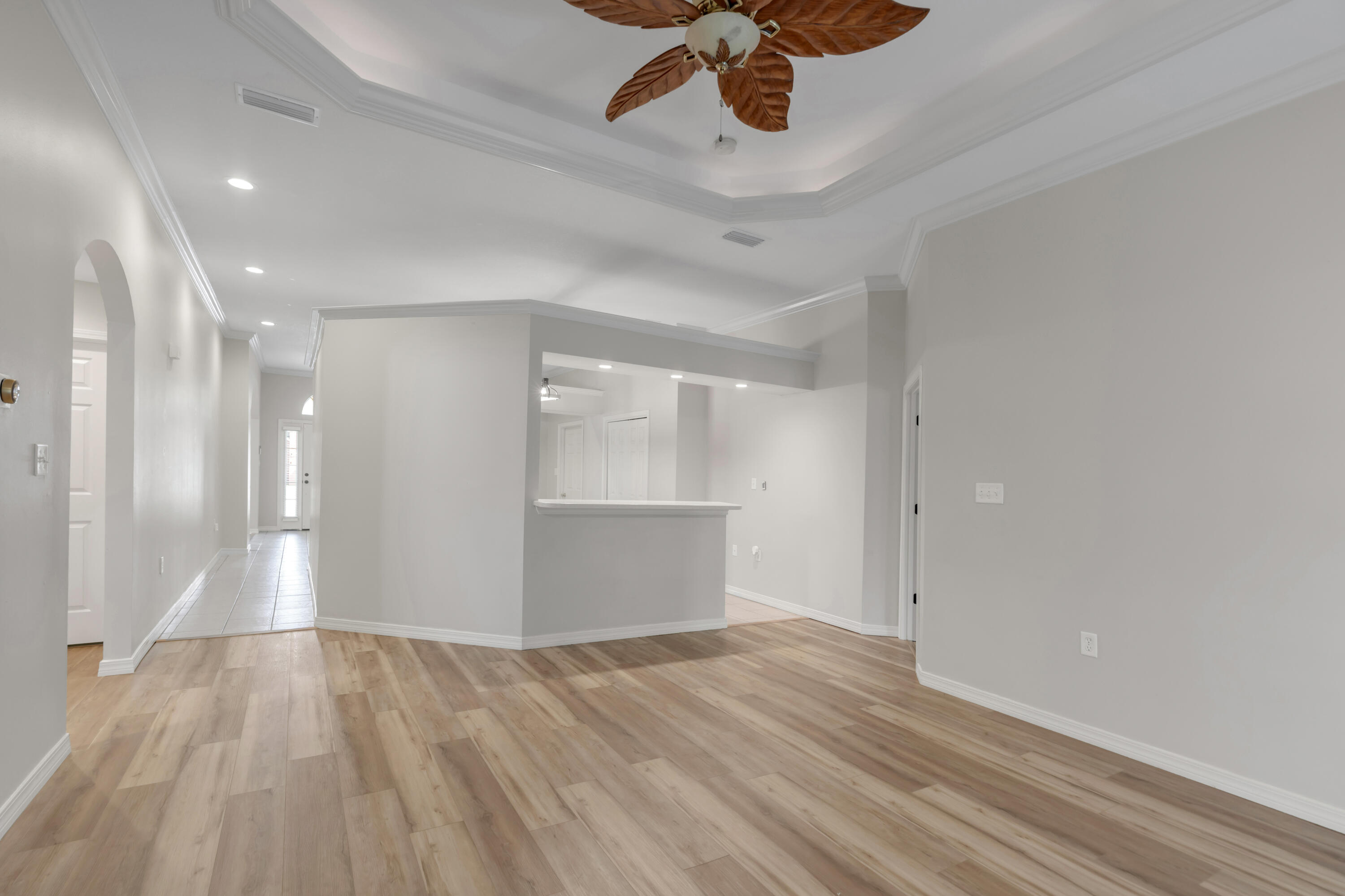 SUMMER PLACE - Residential Lease