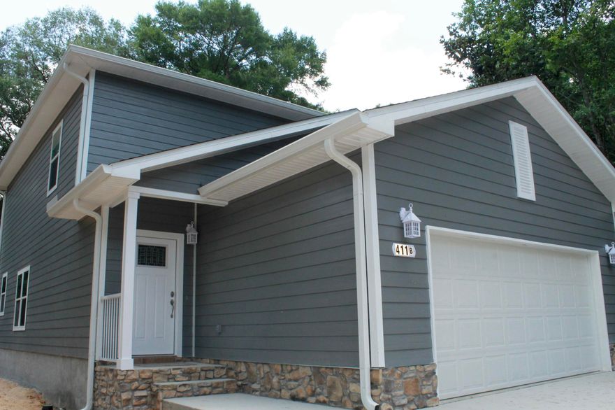 Gorgeous home recently built in 2017, with great central location and quick access to everything within Okaloosa County.
This home features two living areas along with 4 bedrooms, and 2.5 bathrooms.
The downstairs master bath features double vanities along with a separate tub and shower. Stylish wood laminate floors have been installed in the main areas downstairs, quality porcelain tile floors in the wet areas, and carpet in the bedrooms and upstairs loft. A wood deck extends the width of the home and is perfect for entertaining.
Pets considered with owner approval.
Contact the rental office to schedule a showing 850.389.8533