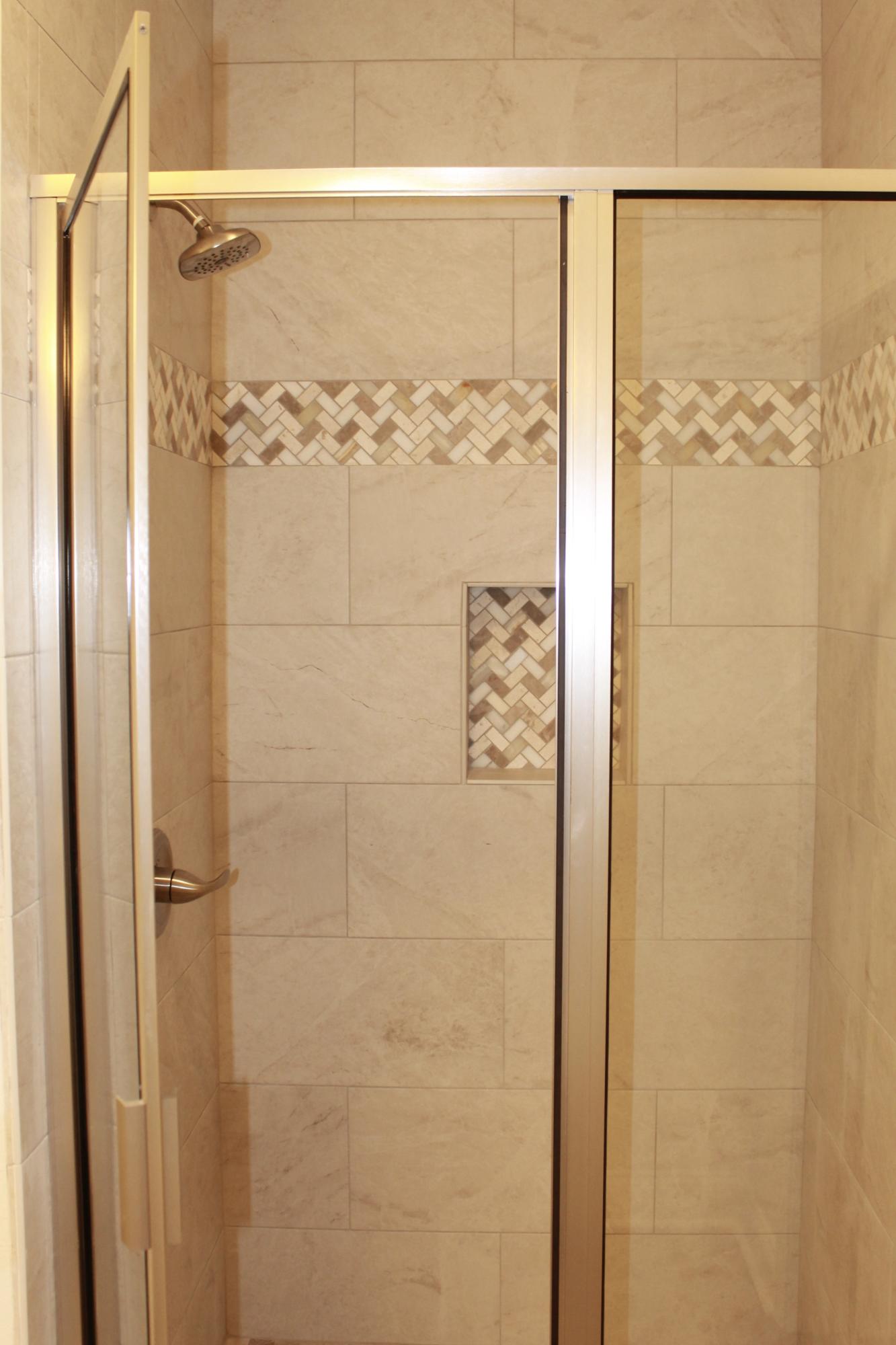 MINGER S/D - Residential Lease