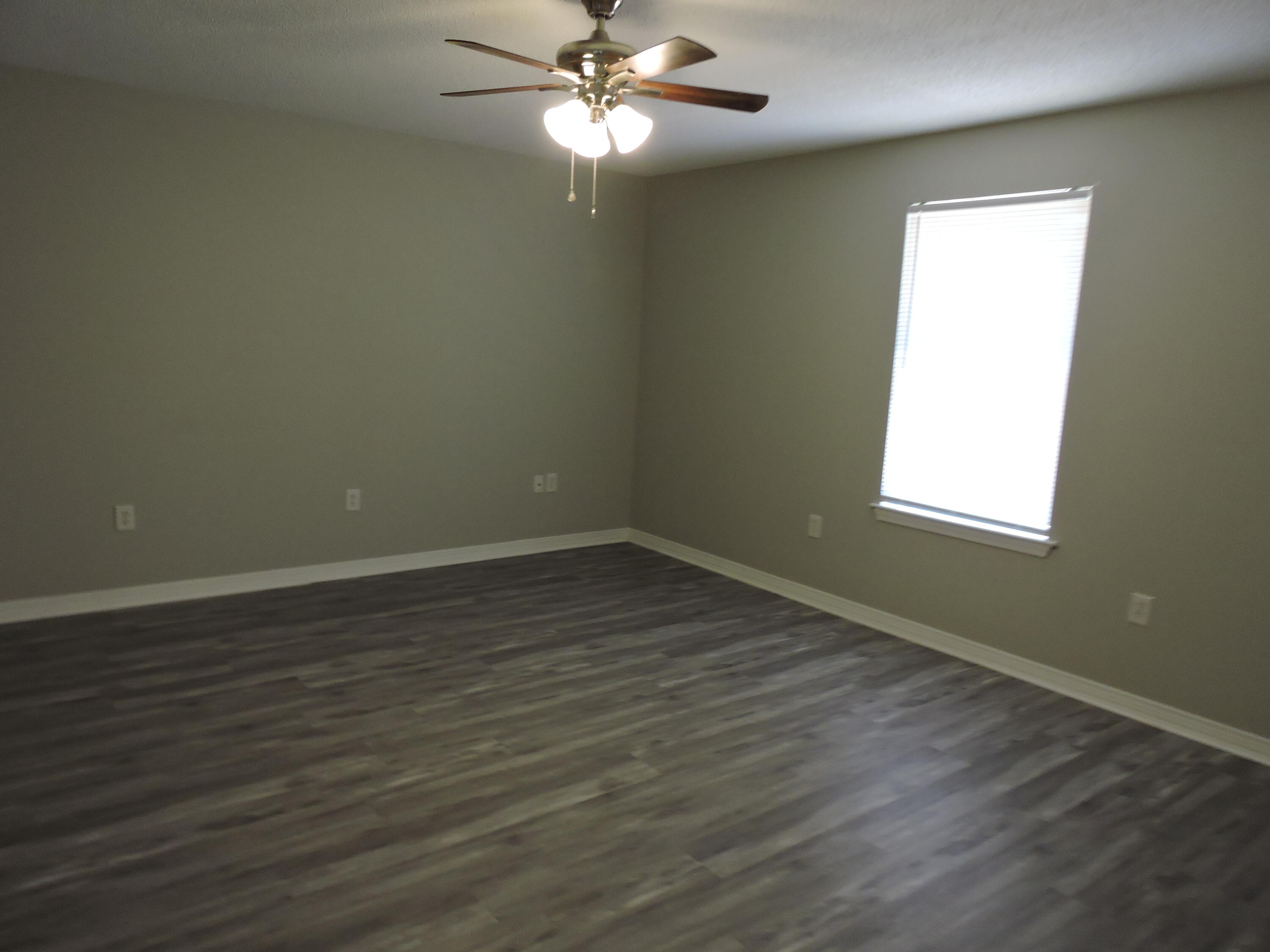 RIVERCHASE S/D PH 2 - Residential