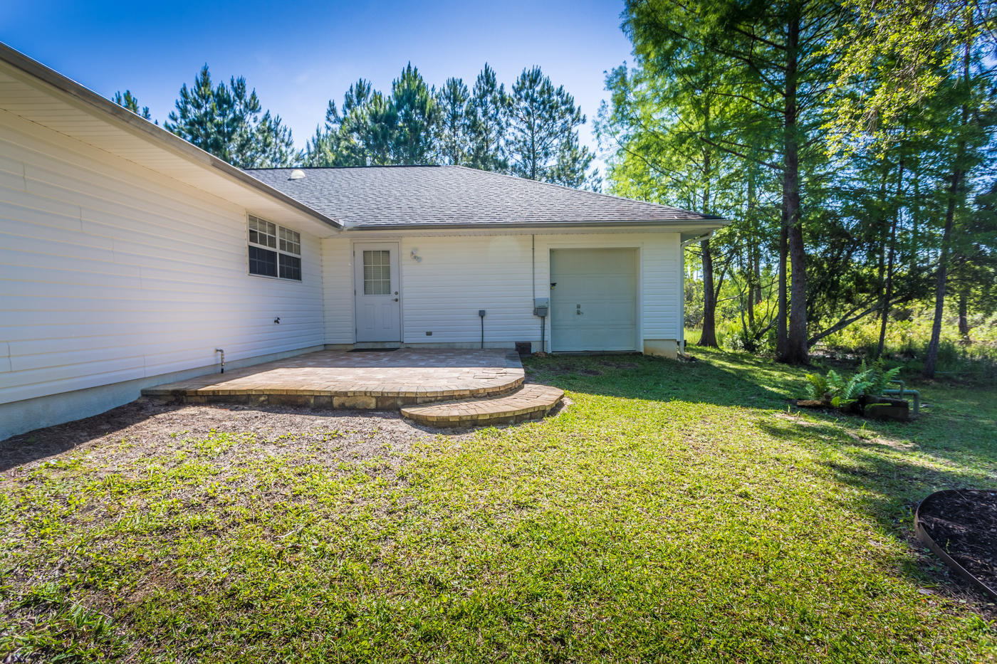 N/A - Residential Lease