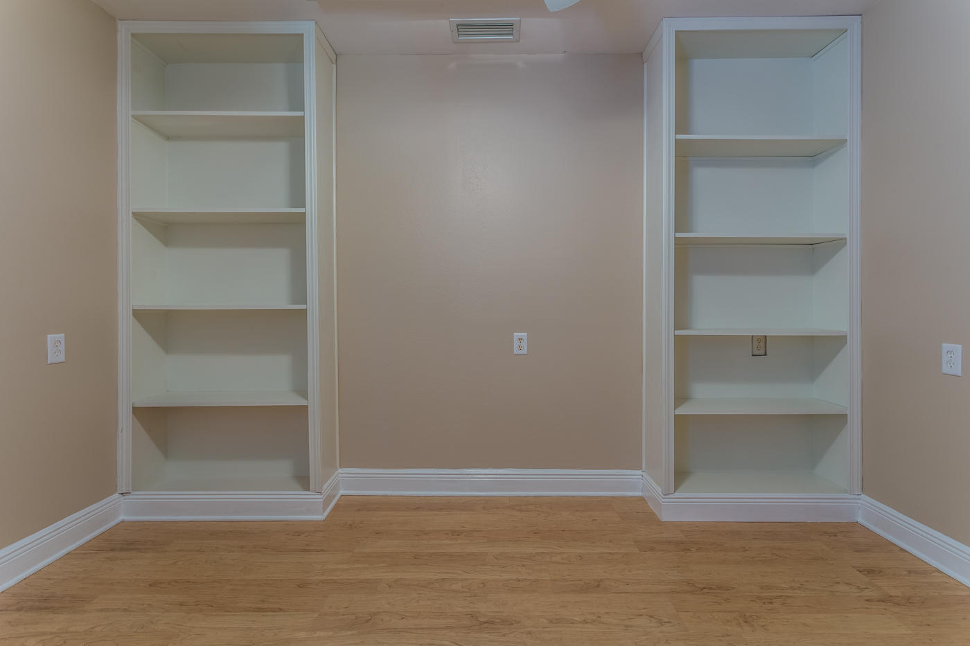 N/A - Residential Lease