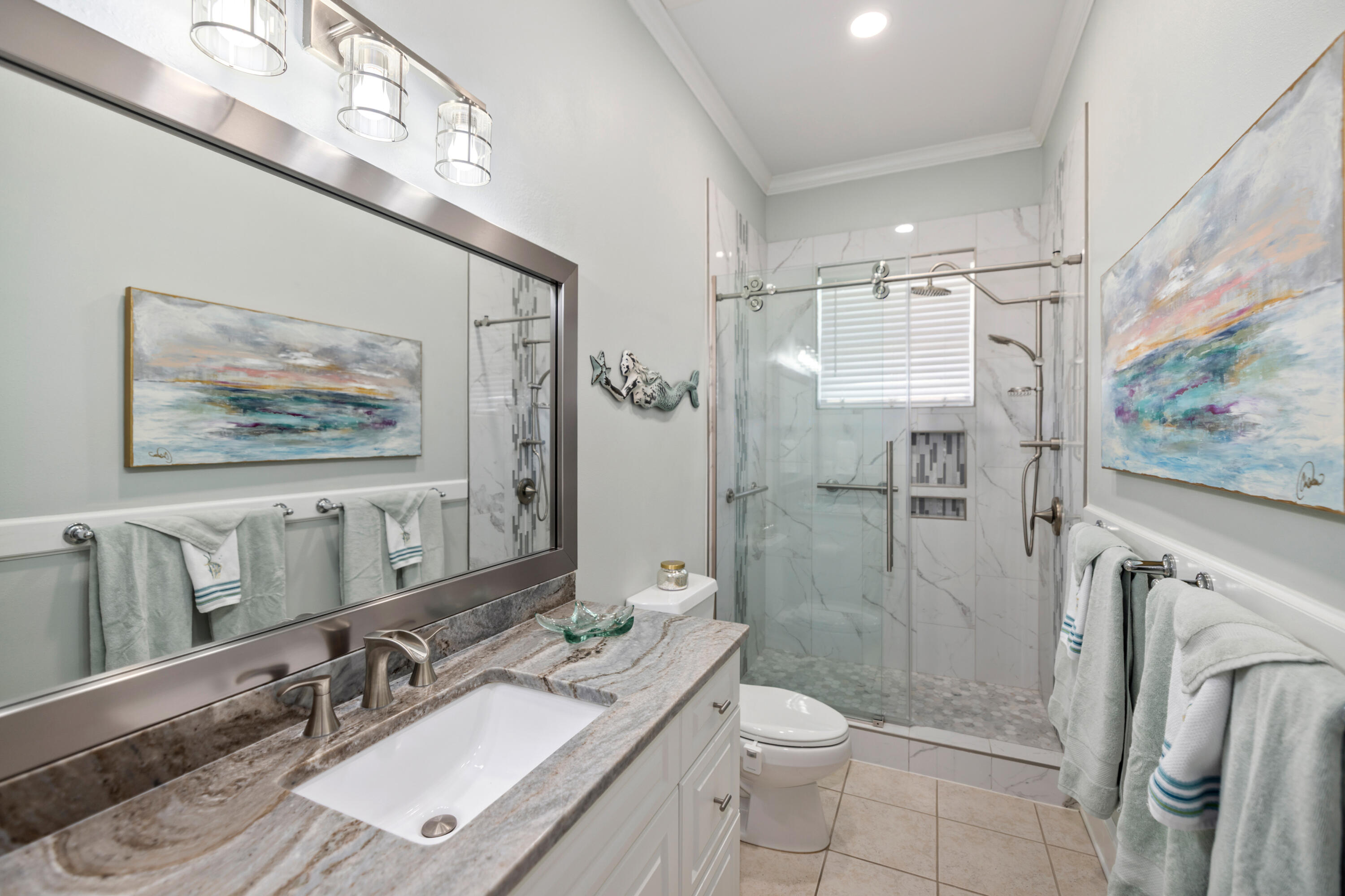 BAYTOWNE AVE EAST - Residential