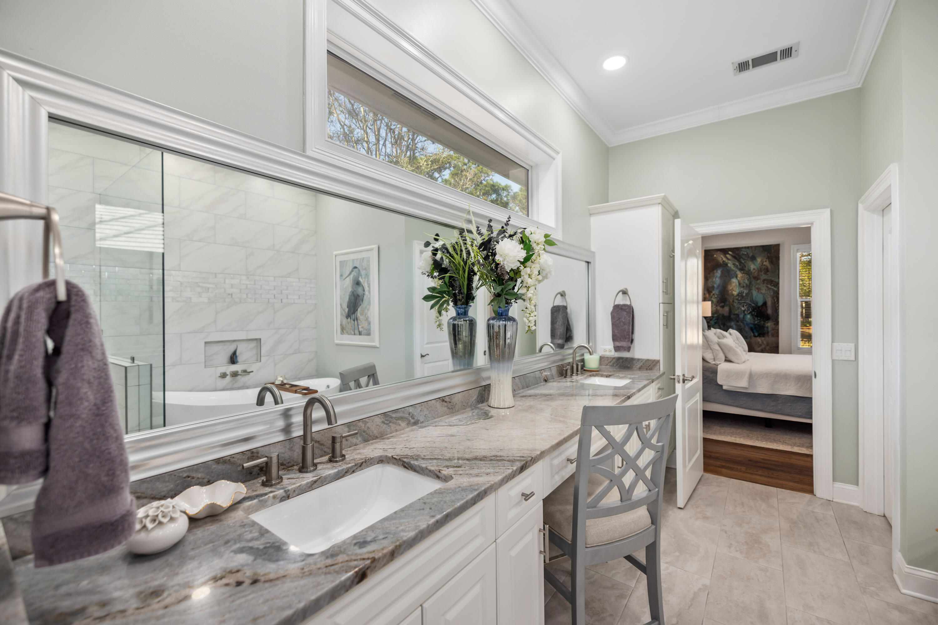 BAYTOWNE AVE EAST - Residential