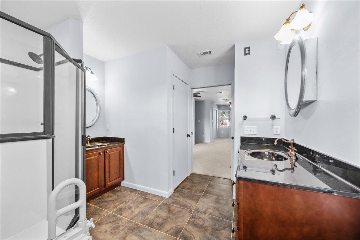 KENWOOD FIRST ADDITION LOT 4 BLK C - Residential