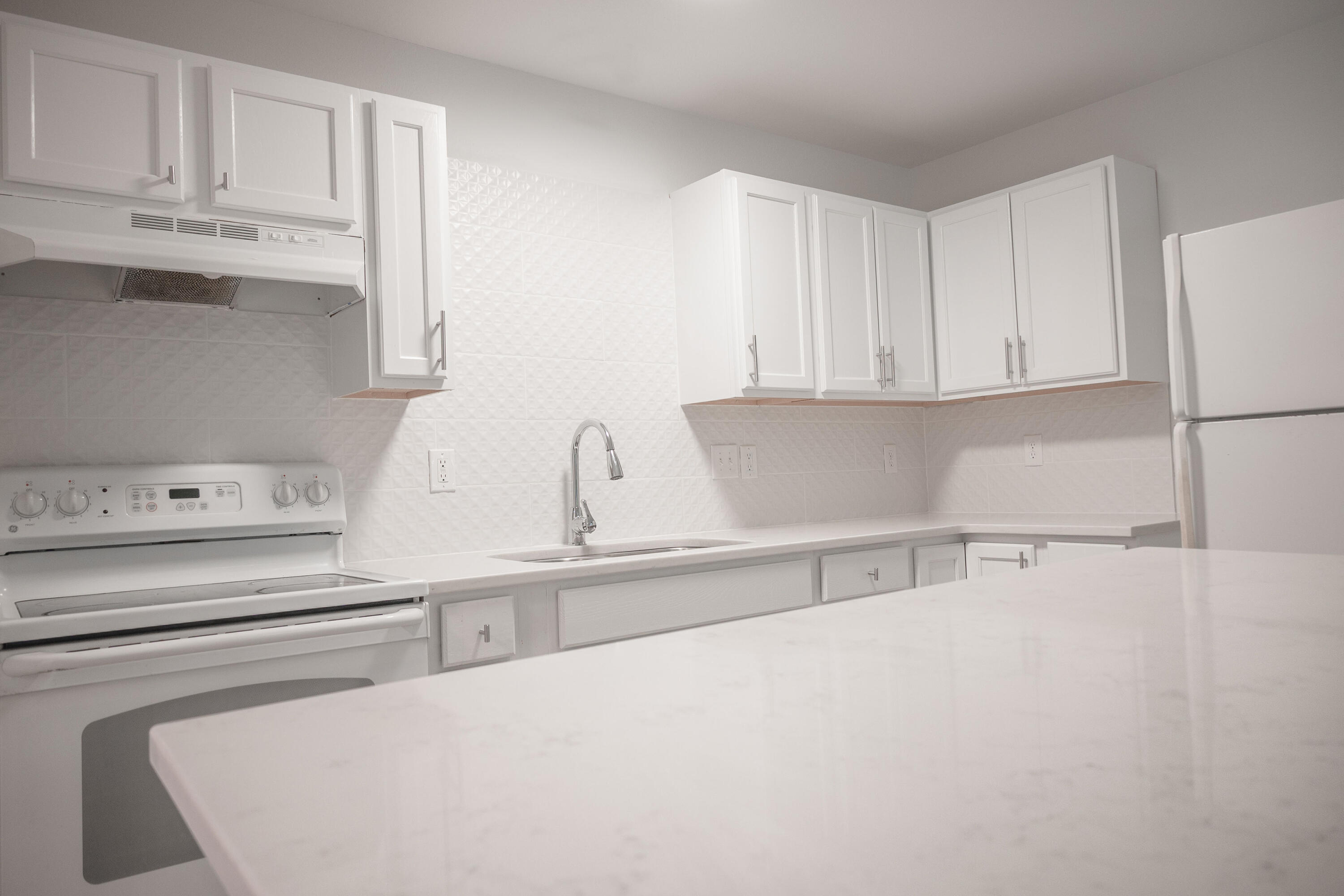 SHADY OAKS - Residential