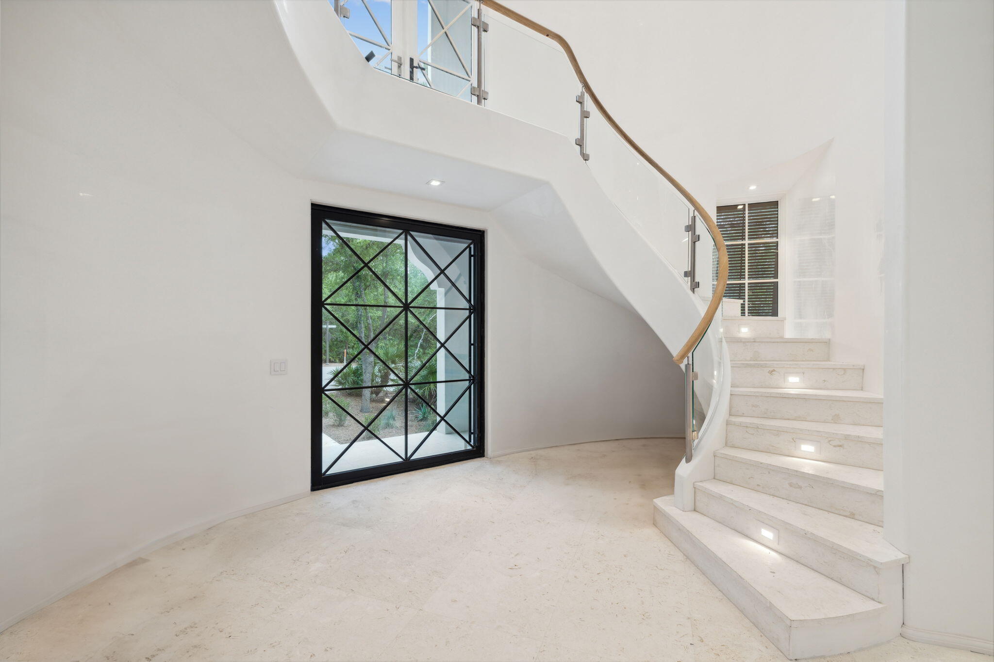 RETREAT THE - Residential
