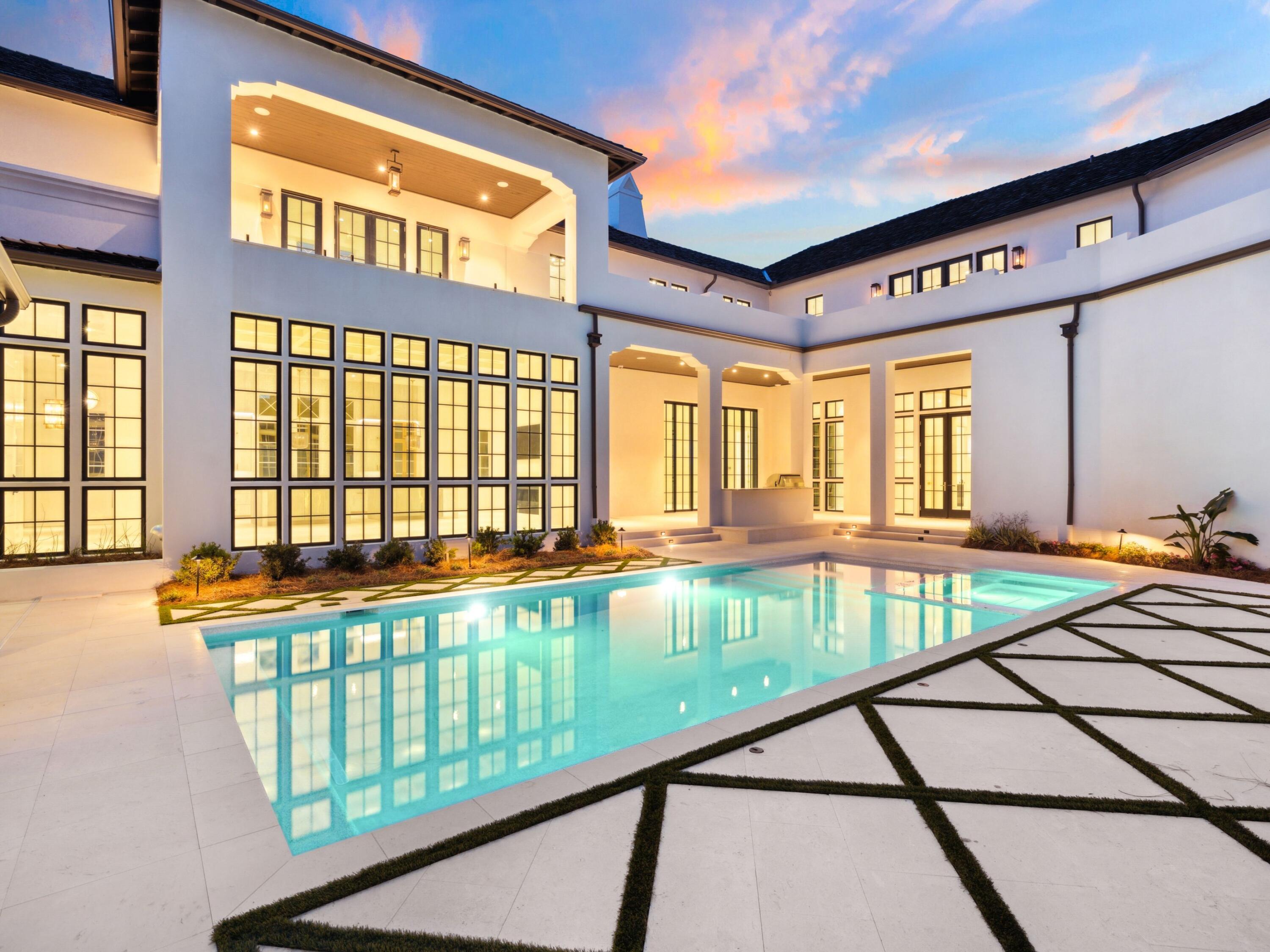 RETREAT THE - Residential