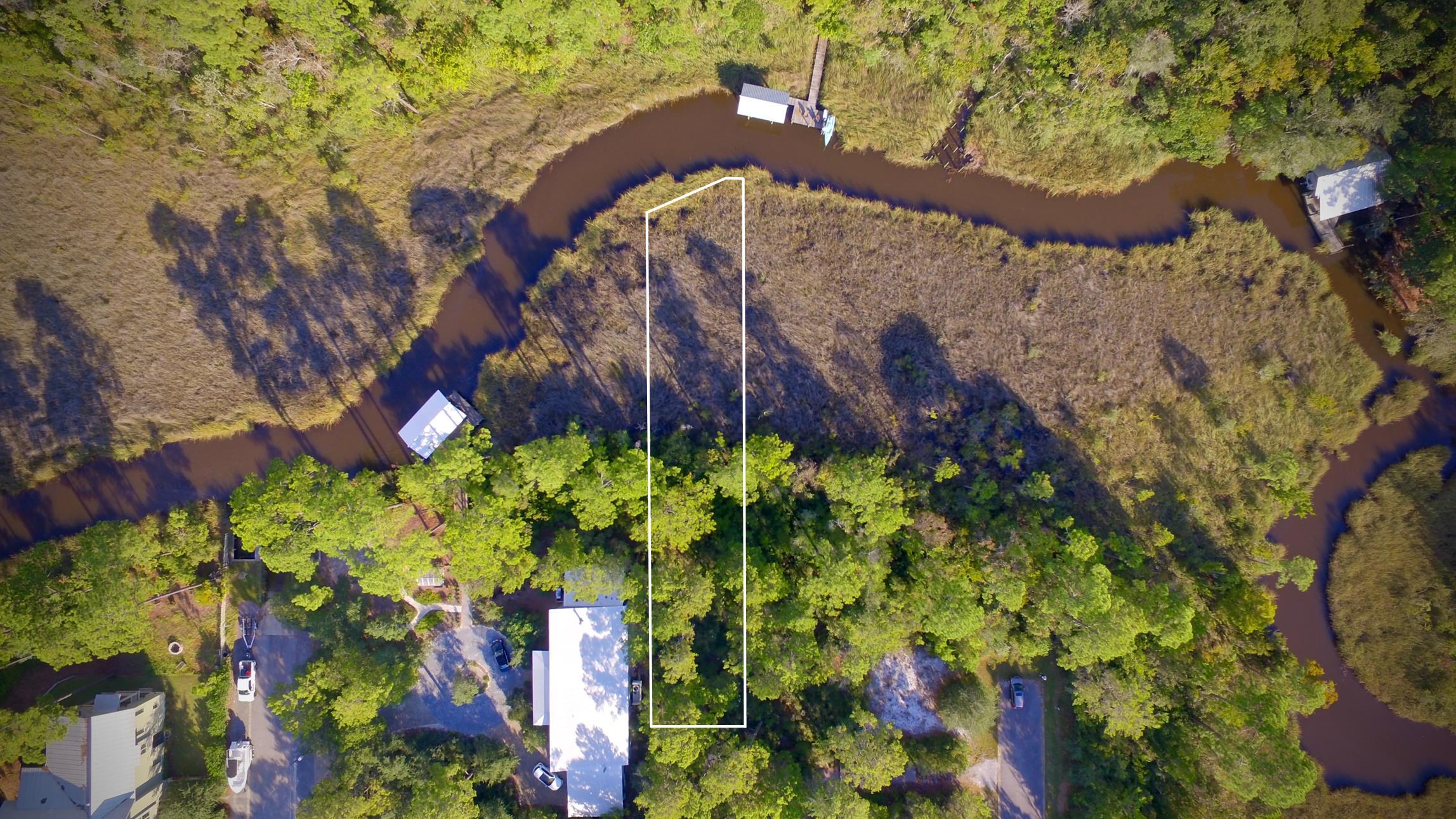 MAGNOLIA BEACH - Land