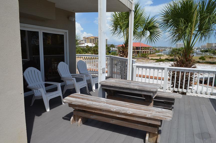 Holiday Isle - Residential