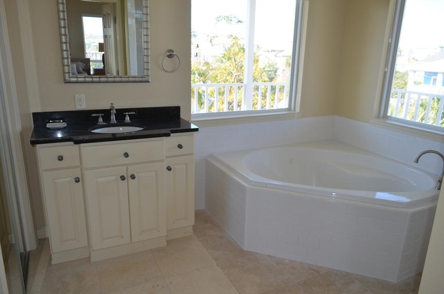 Holiday Isle - Residential