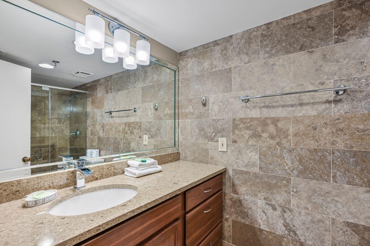 BEACHSIDE TWO - Residential