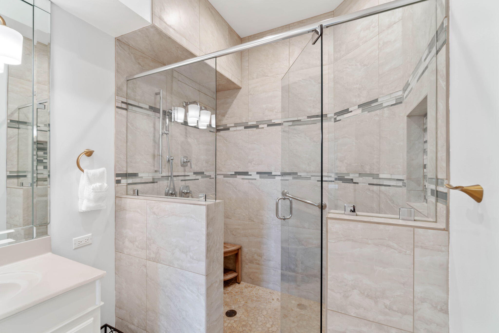 TIVOLI BY THE SEA 3 - Residential Lease