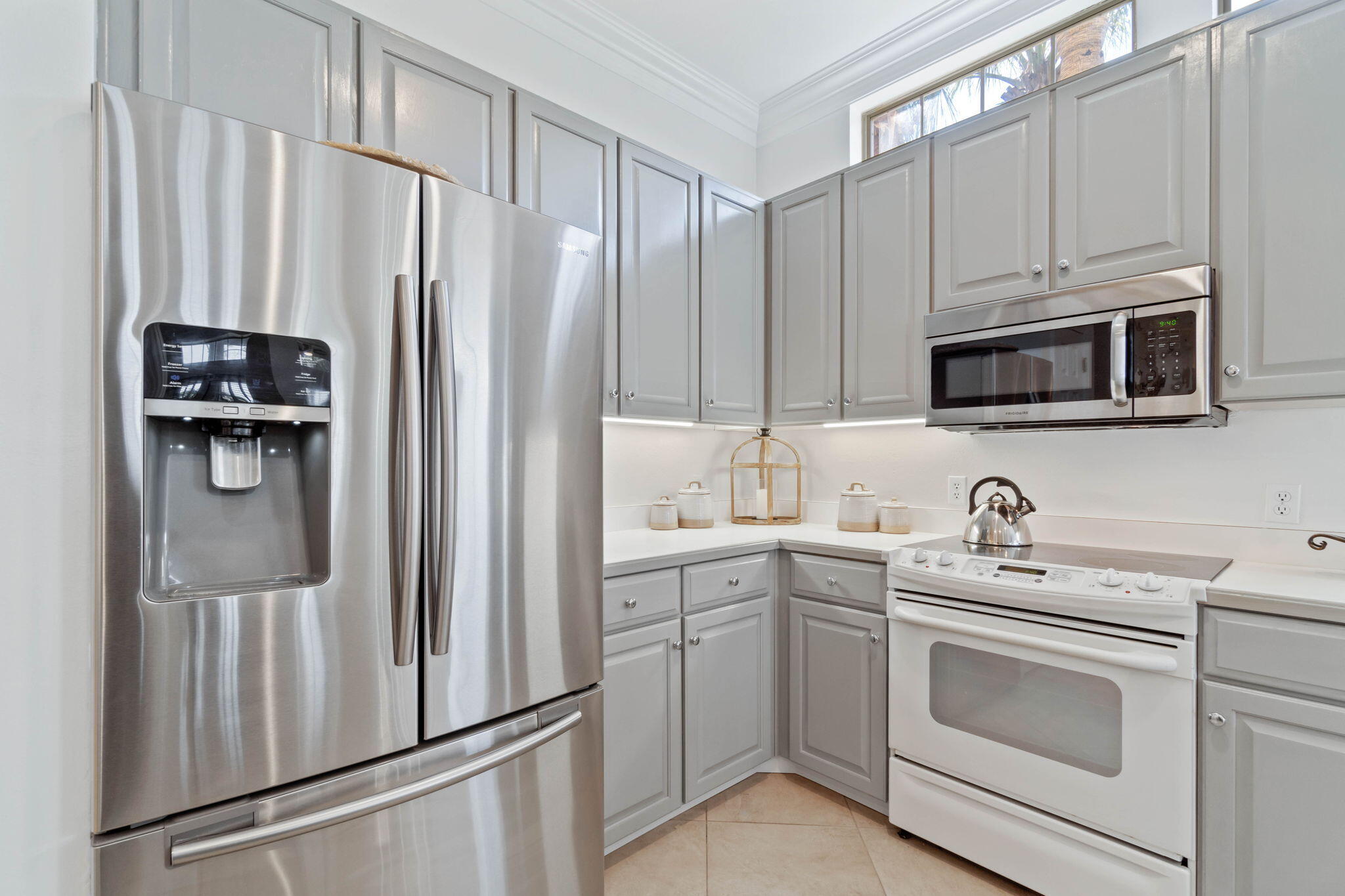 TIVOLI BY THE SEA 3 - Residential Lease