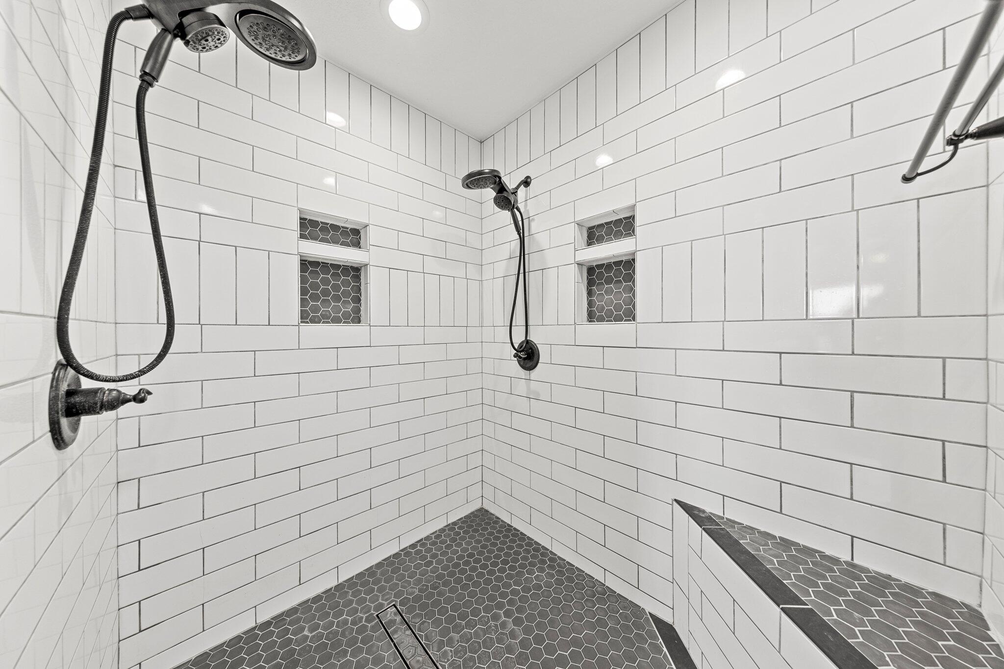 BRITTANY WOODS S/D - Residential Lease